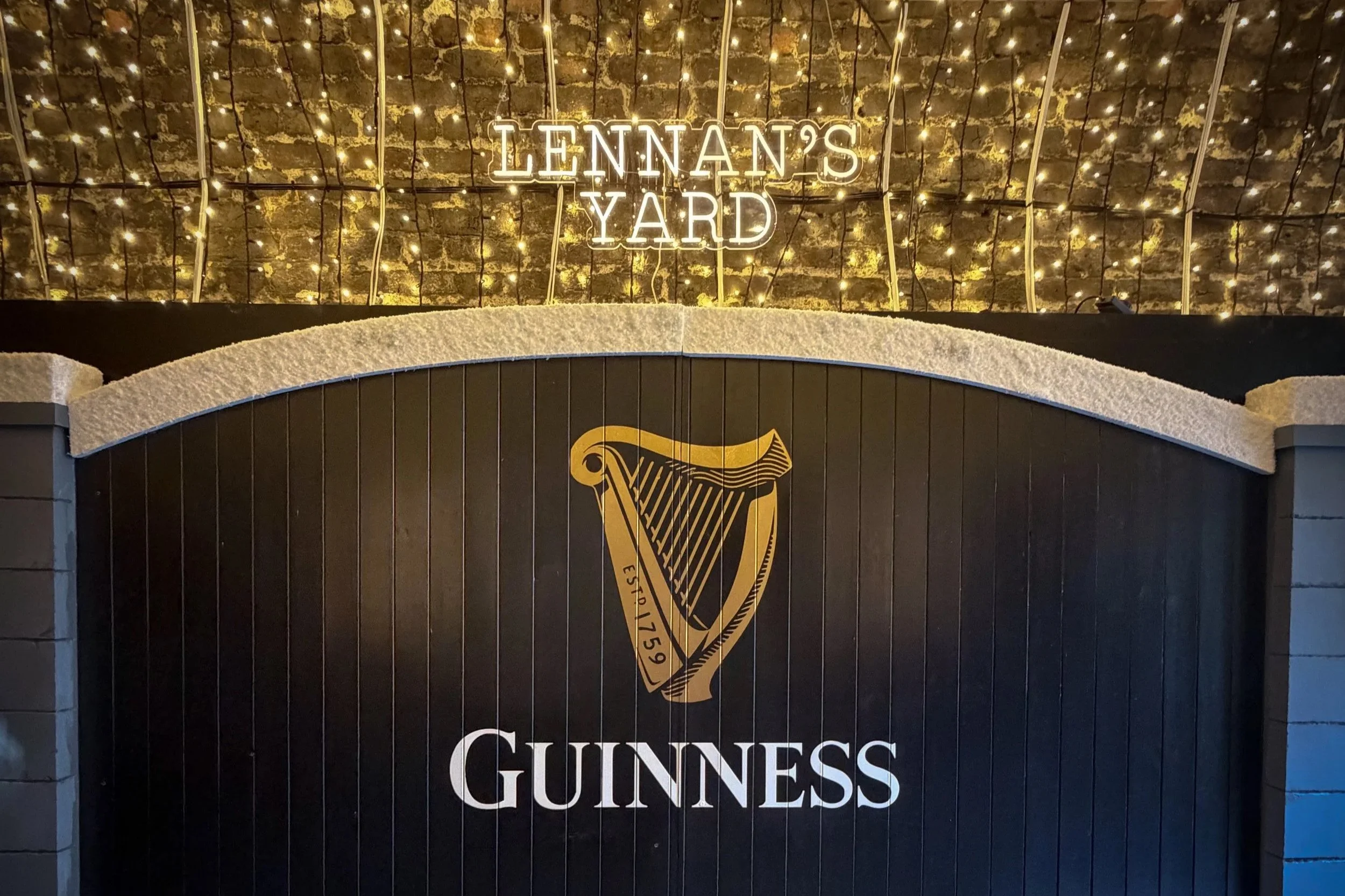 Lennan's Yard - A Guinness Fitout