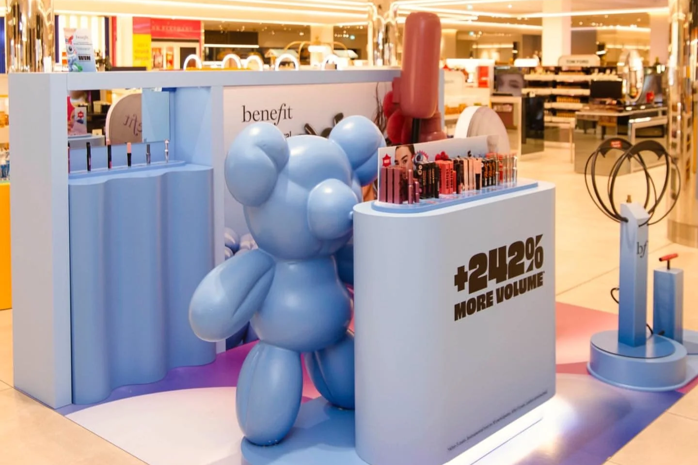 Benefit Beauty Props