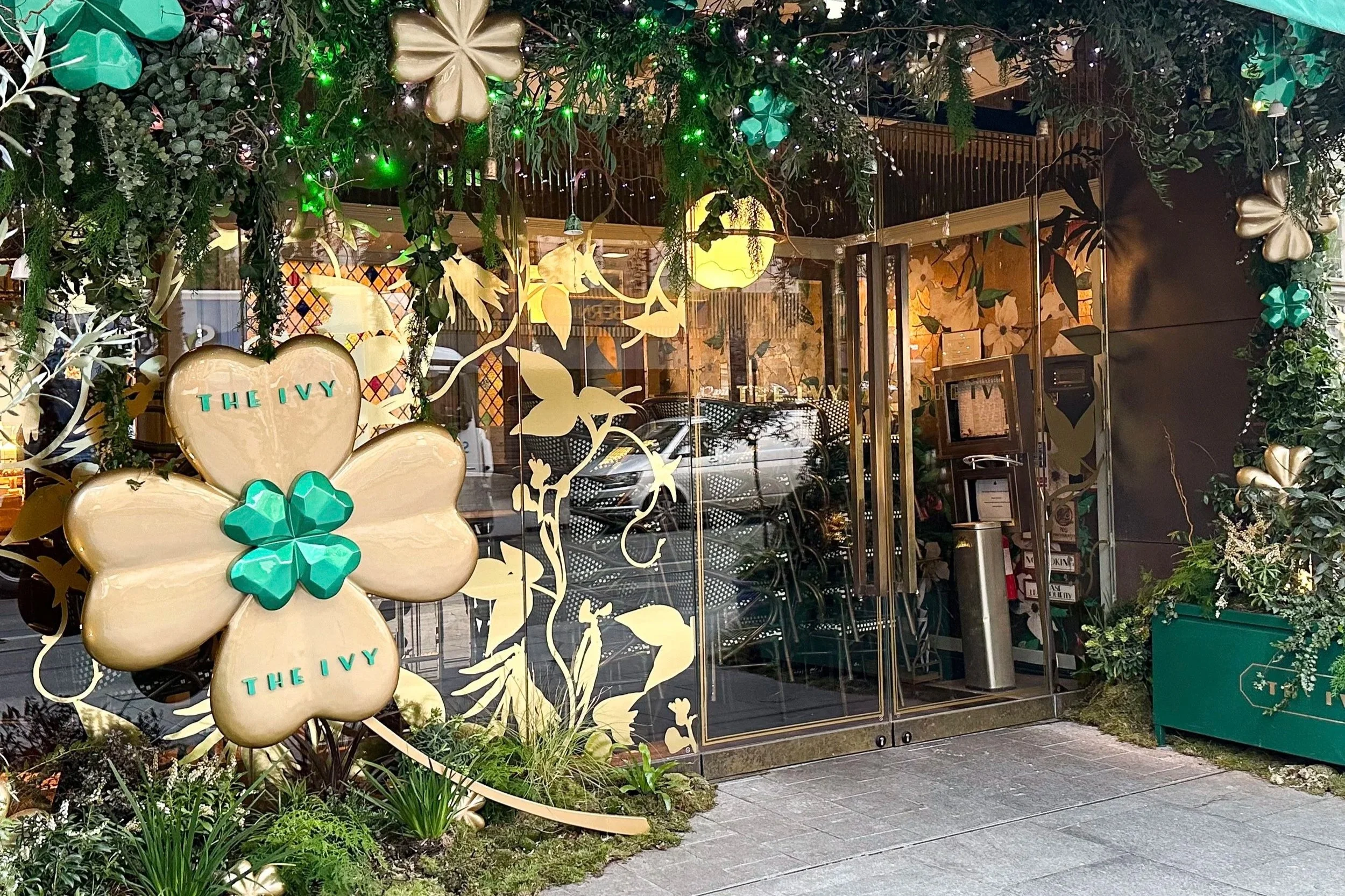 The Ivy - Dublin Display