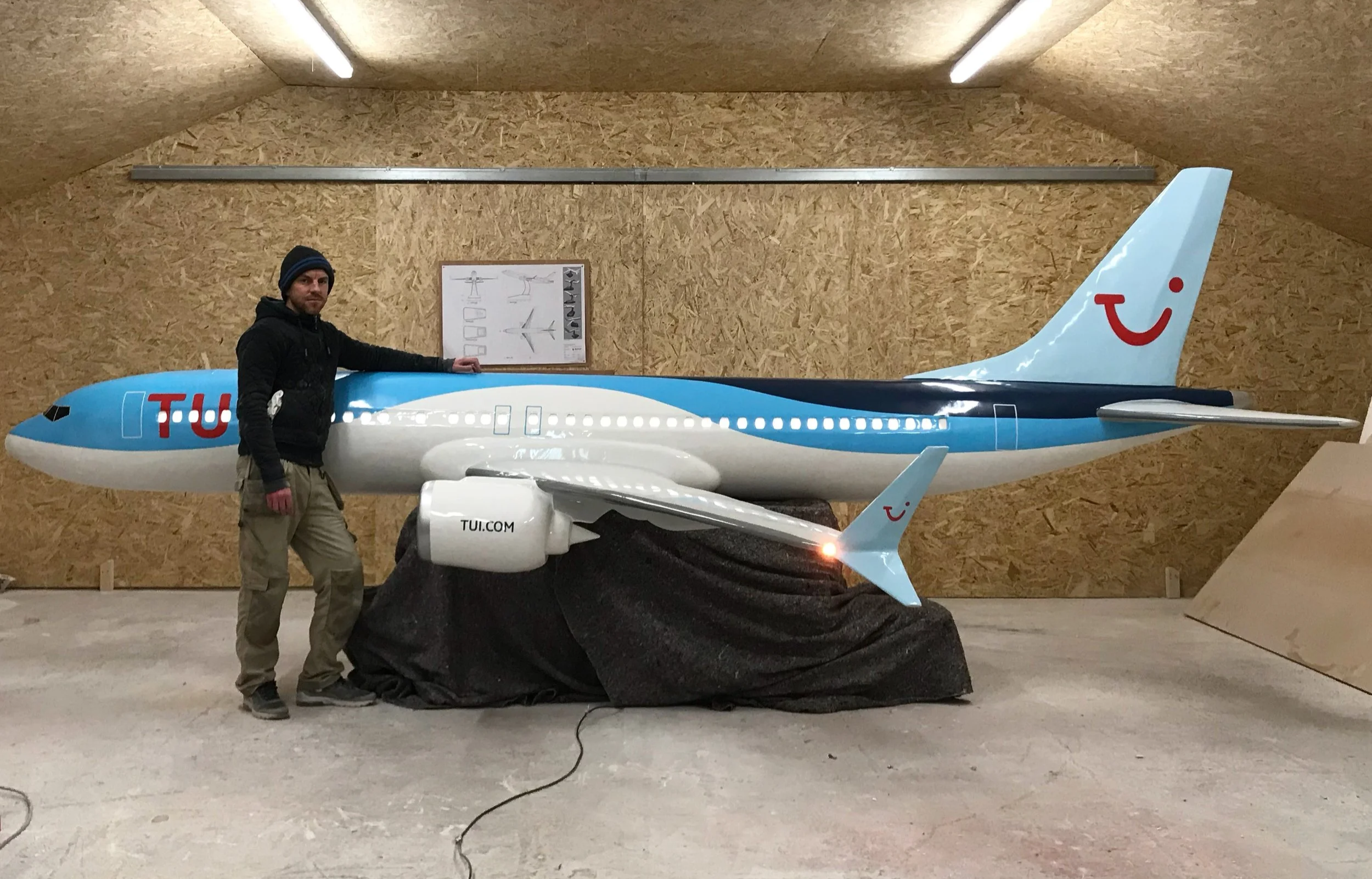 sculpture airport plane prop sculpture