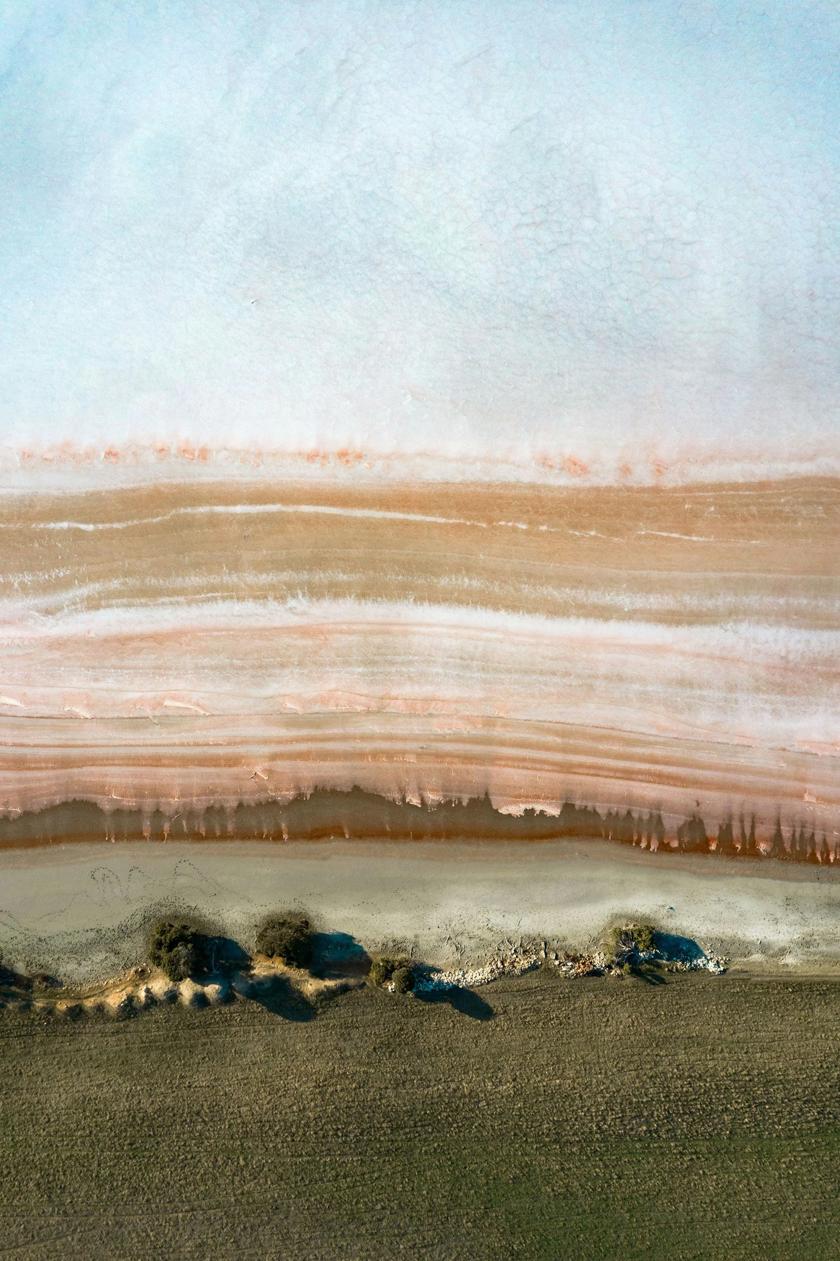 Women Who Grew Up Being the “Strong One”: Anxiety, Responsibility, and Emotional Load