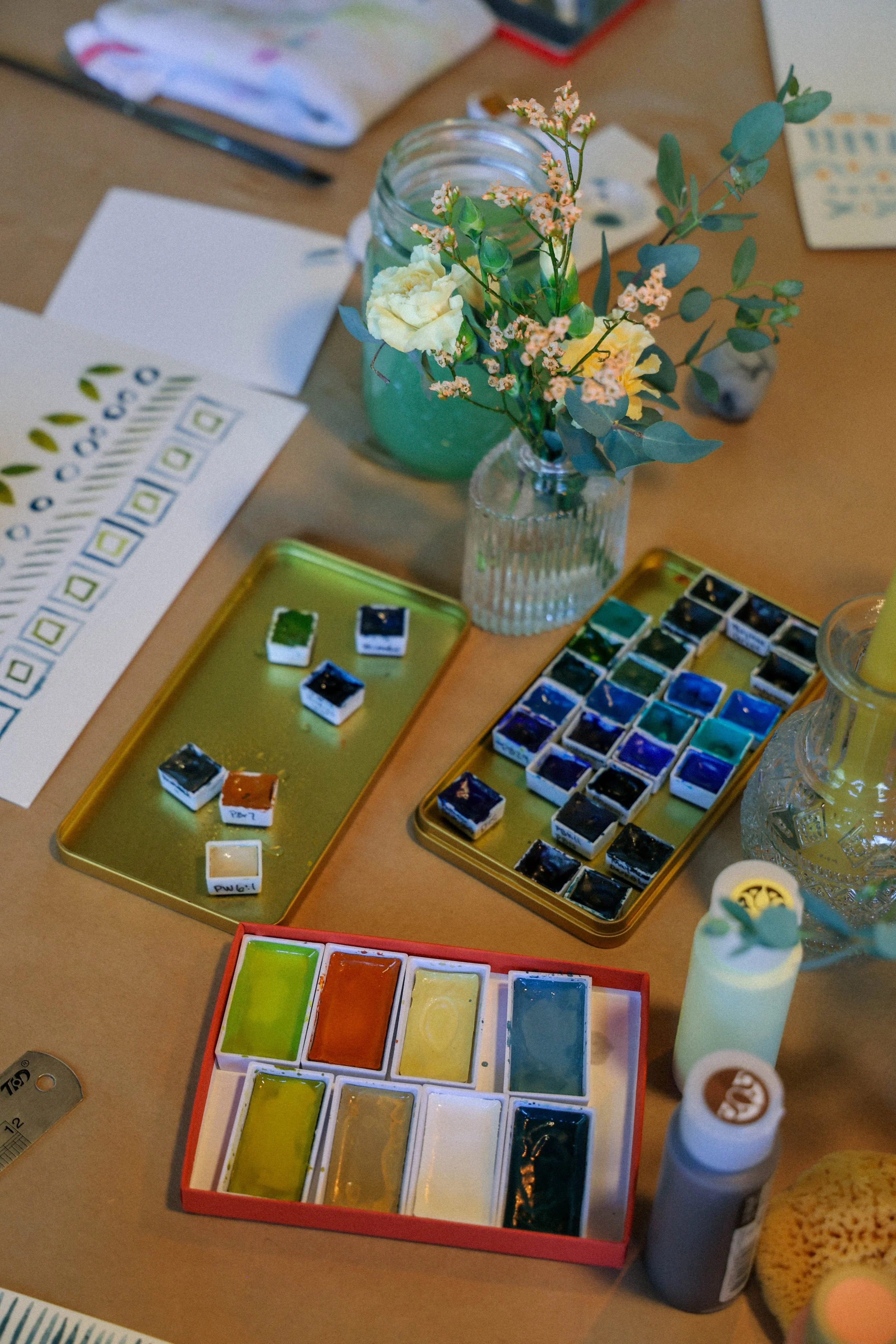 Using a Limited Palette to Make Beautiful Art!