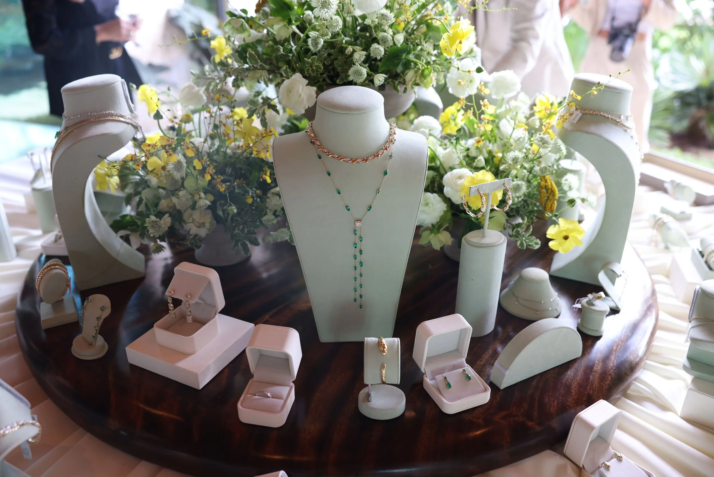 Jewelry by Isa Grutman Jewelry5.jpg