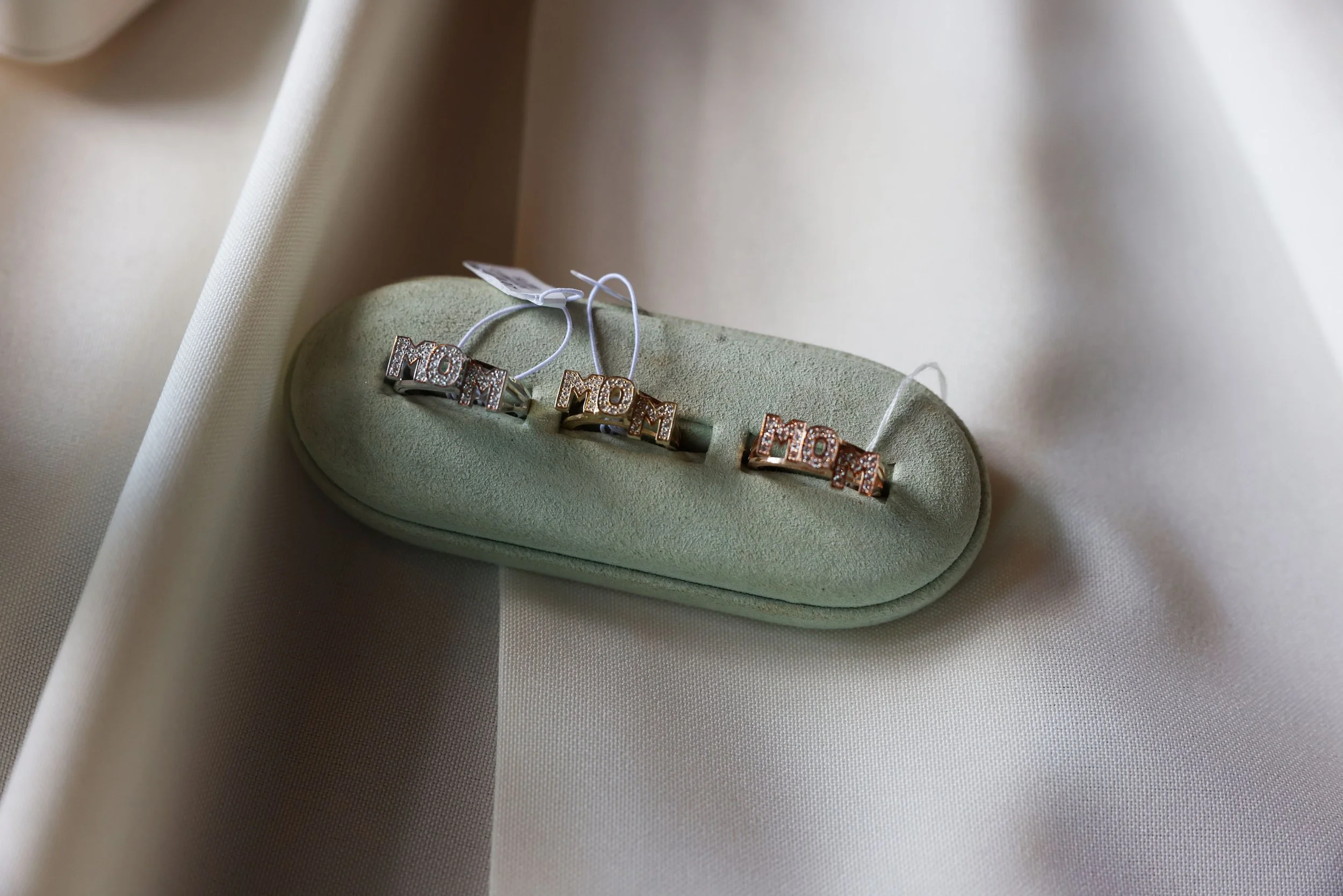 Jewelry by Isa Grutman Jewelry33.jpg