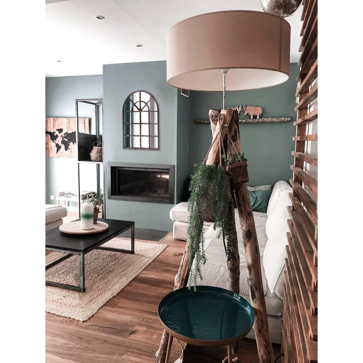 Treyvon+Metal+Arch+Mirror-814179183 (6).webp