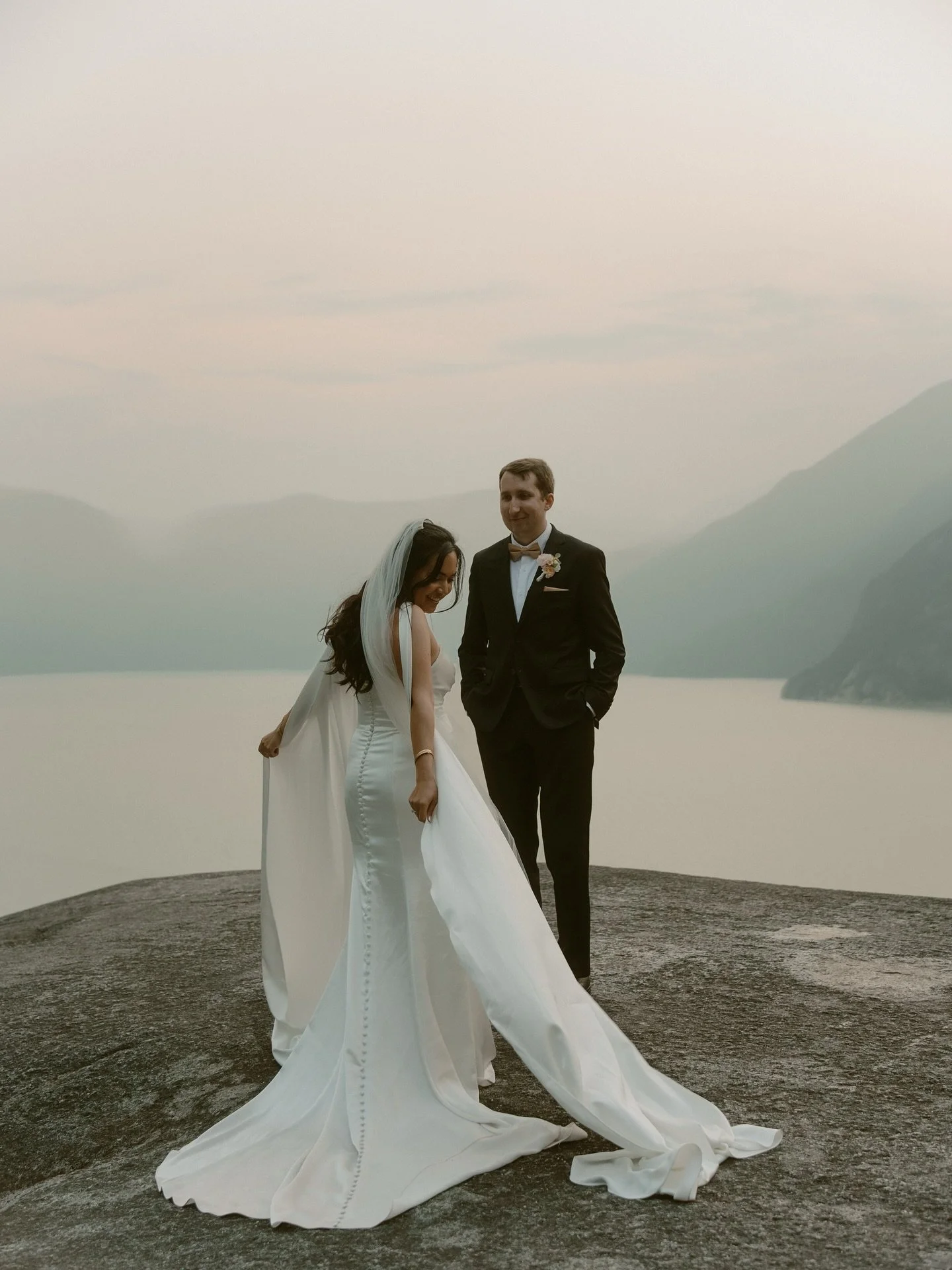 With Christmas Eve tomorrow, we&rsquo;re taking a step back from our phones and desks and spending some much need quality time with family. Can&rsquo;t wait to connect with you all before the New Year 🤍 

Photo taken second shooting for @breezy.grap