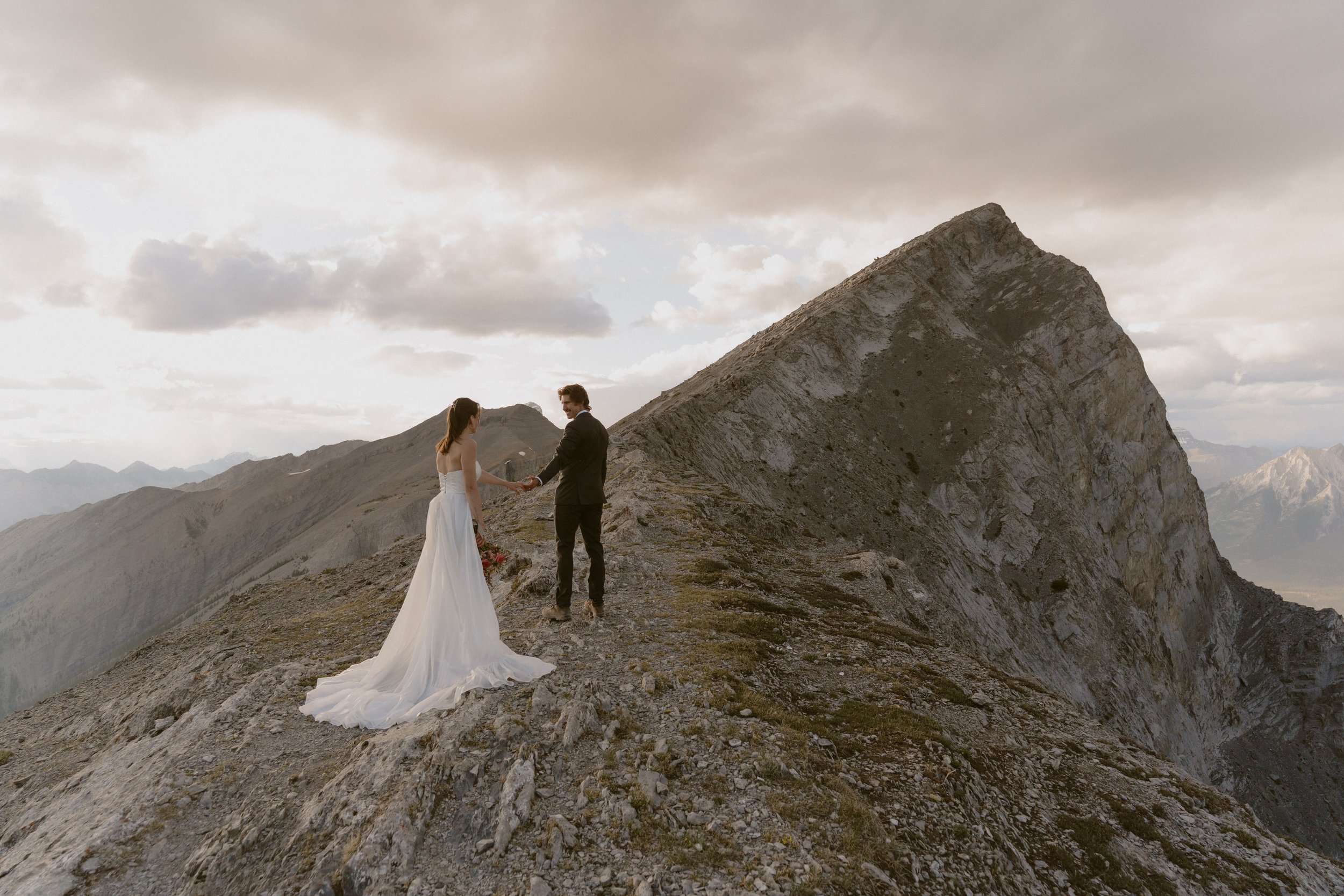ha-ling-peak-elopement-canmore-0101905.jpg