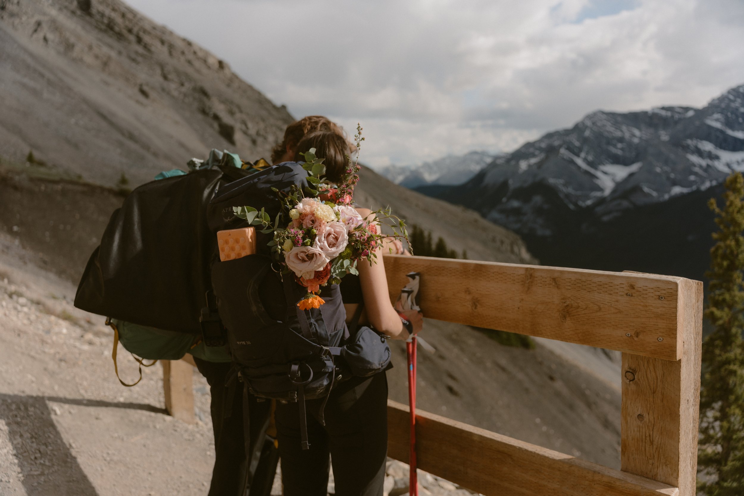 ha-ling-peak-elopement-canmore-0104961.jpg
