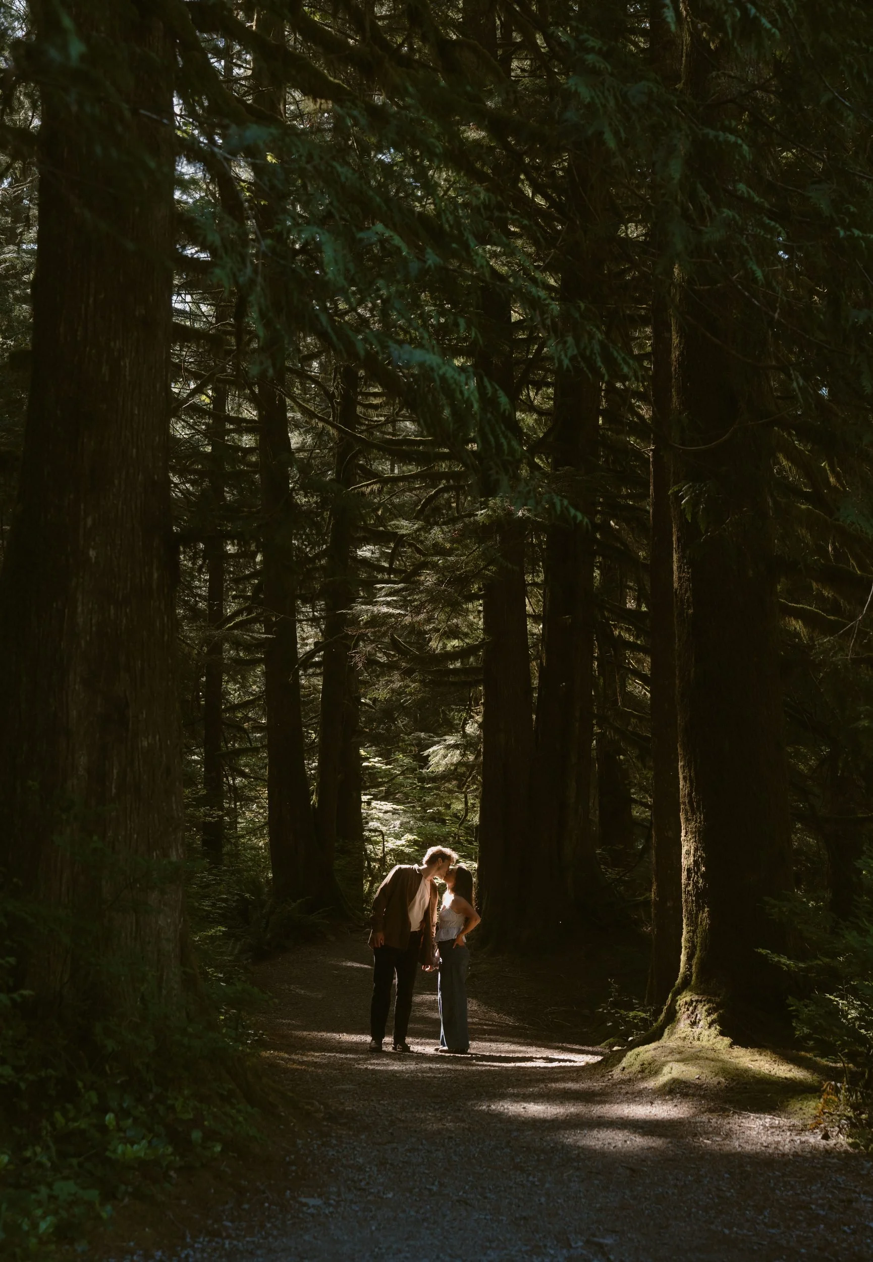 golden-ears-couples-photographer-fraser-valley-053.jpg