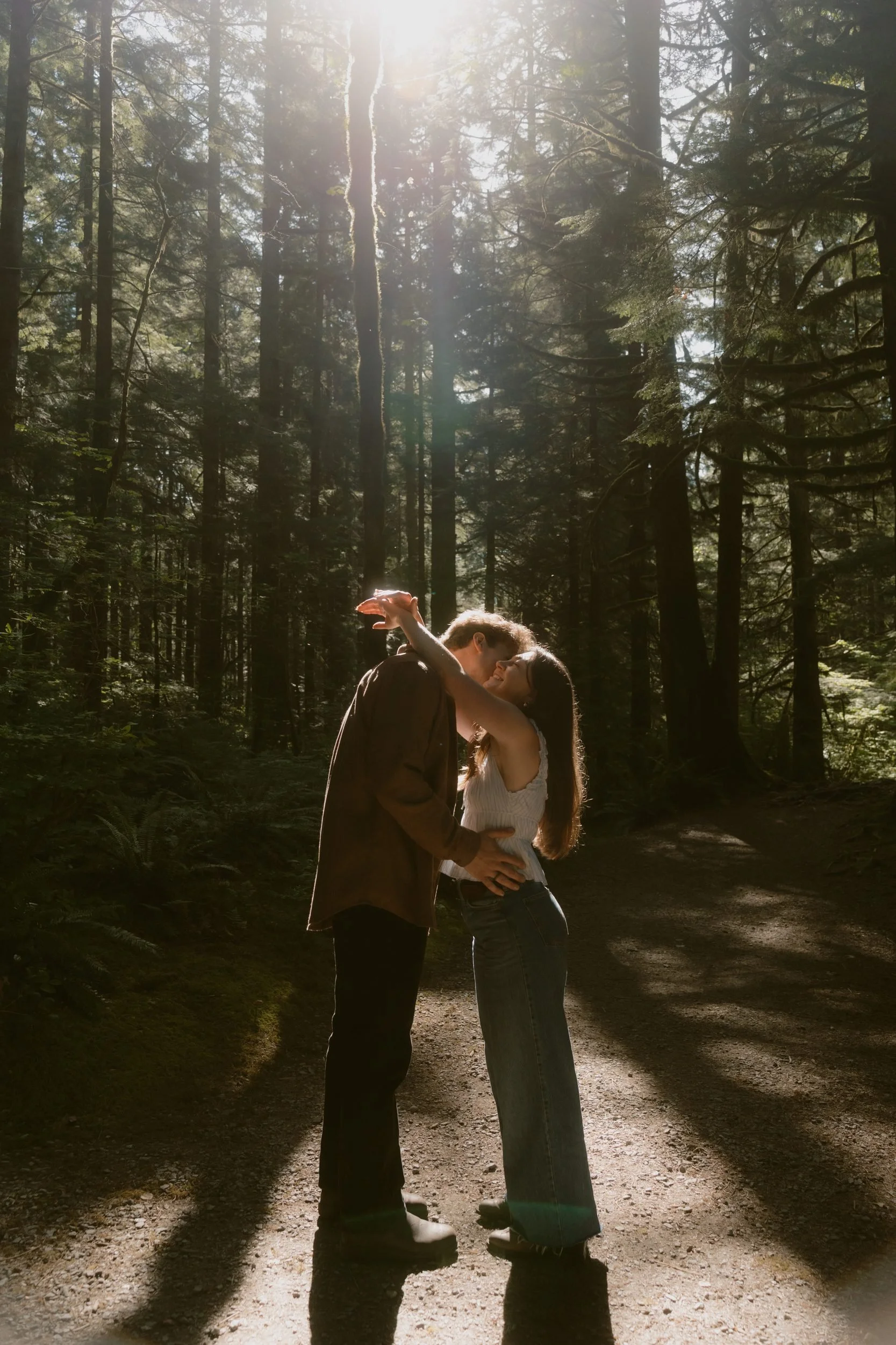 golden-ears-couples-photographer-fraser-valley-012.jpg