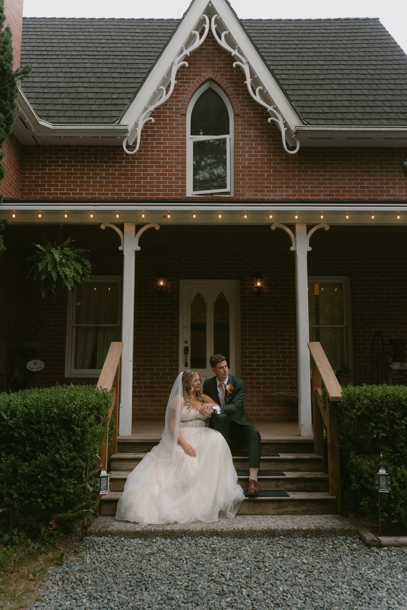 langley-wedding-photographer-fraser-valley-077.jpg