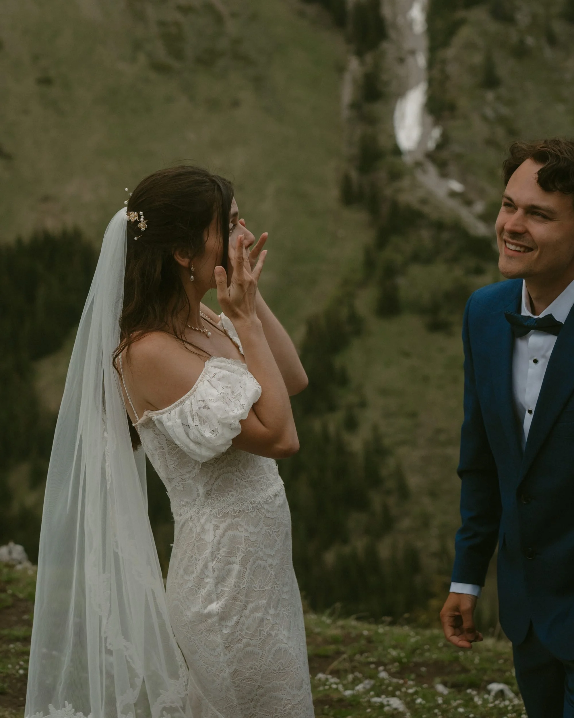 kananaskis-hiking-elopement-photographer-banff-081.jpg