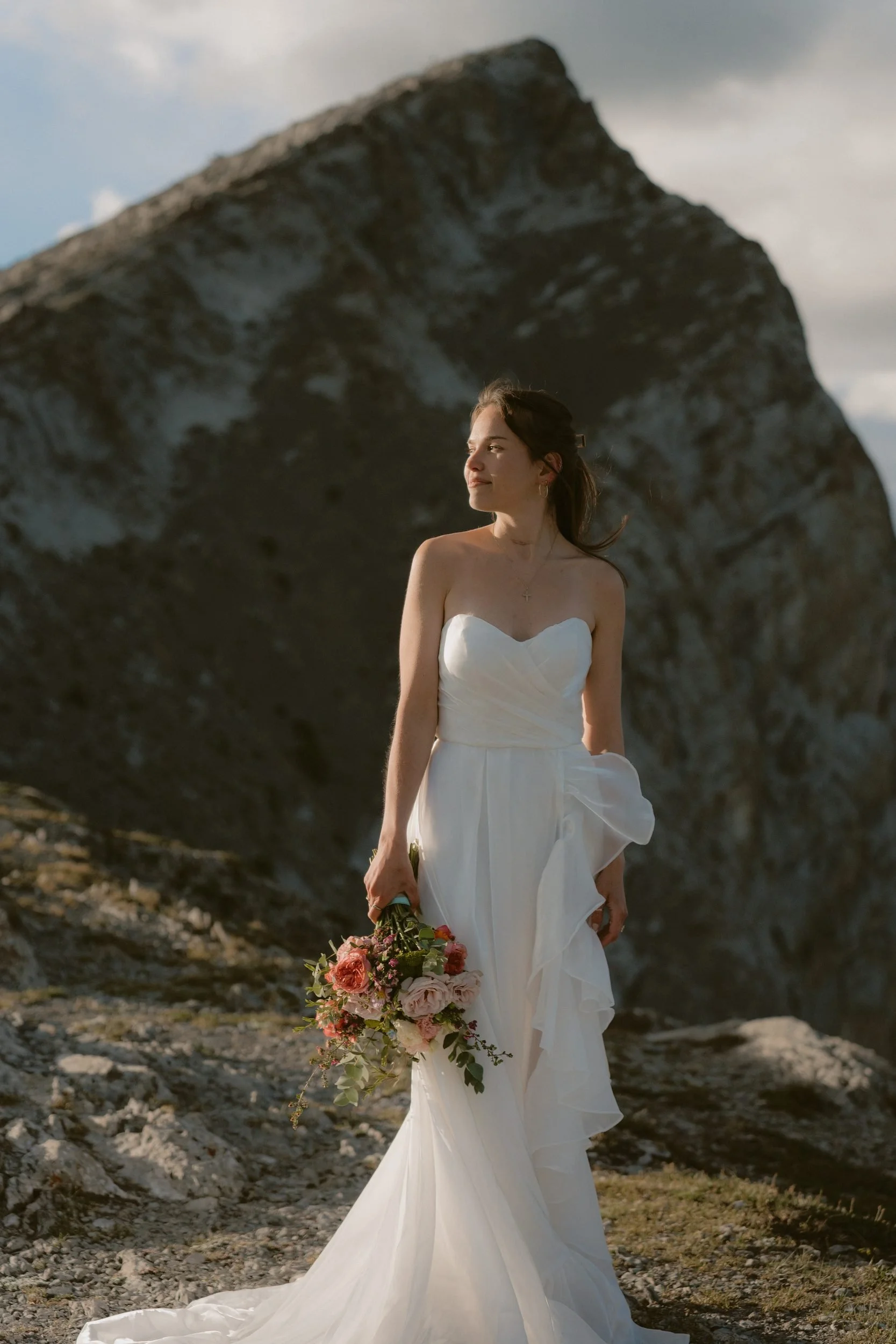 ha-ling-hiking-elopement-max-jackie-077.jpg