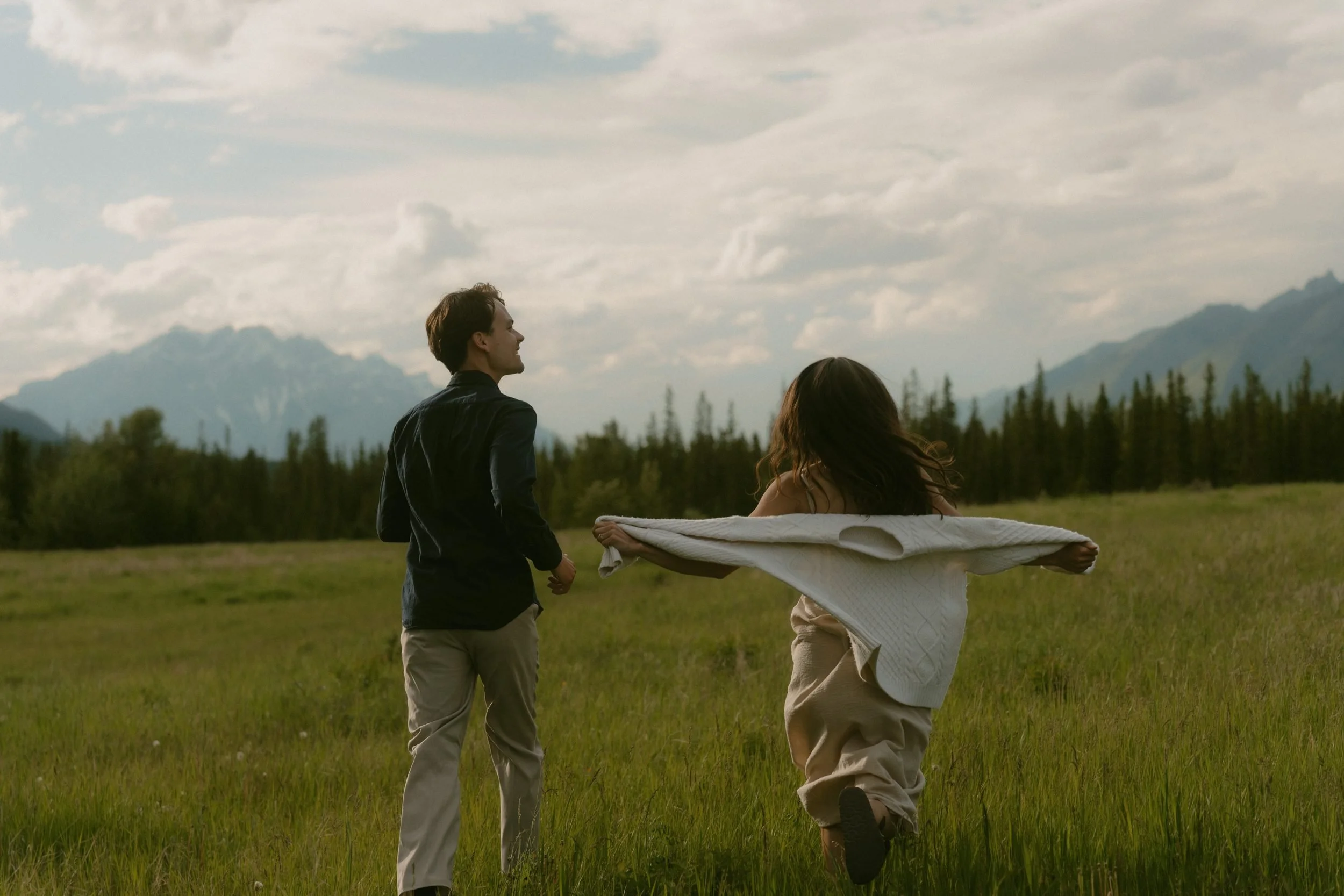 canmore-engagement-photographer-banff-051.jpg