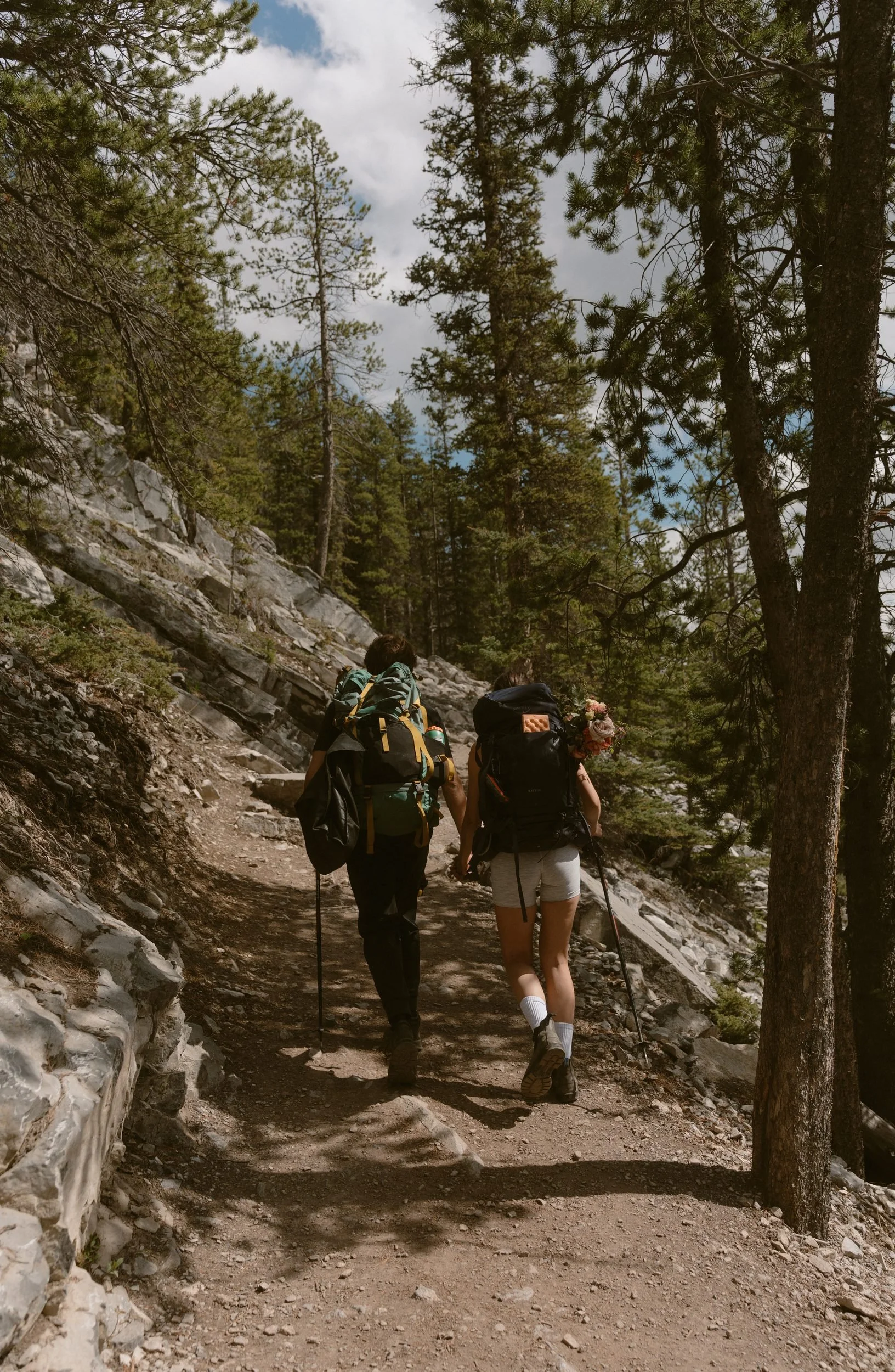 ha-ling-hiking-elopement-max-jackie-045.jpg