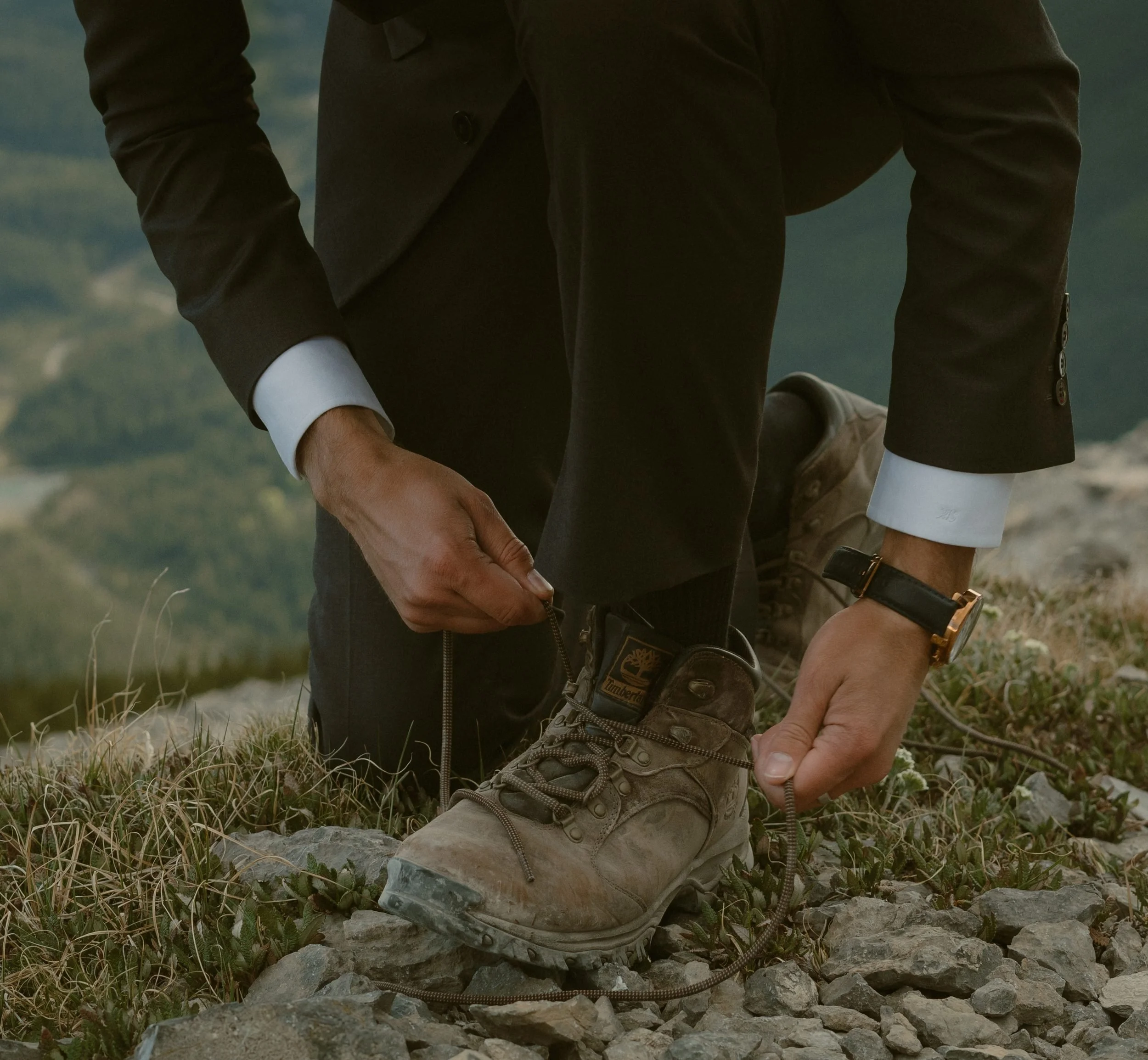 ha-ling-hiking-elopement-max-jackie-010.jpg