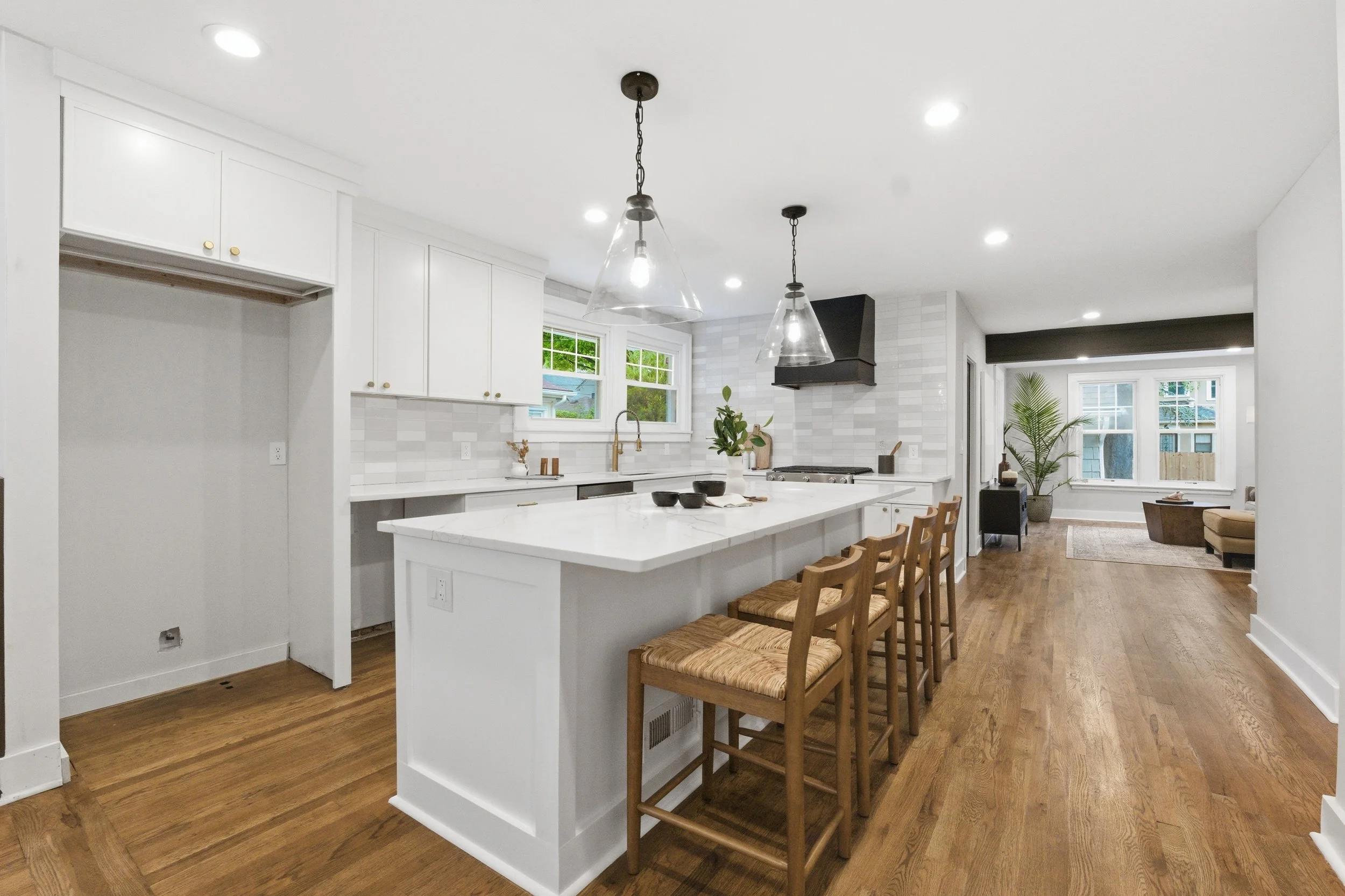 Kitchen 4.jpg