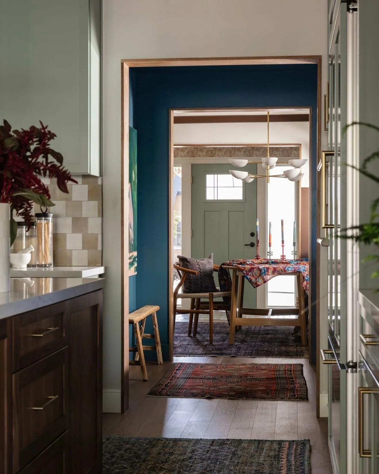 The walnut casing ✨ The color saturation ✨ The custom tile patterns ✨ DETAILS make us happy
.
Welcoming more custom details in our projects this year .
#eastsacinteriordesign #designdetails #eastsacramento