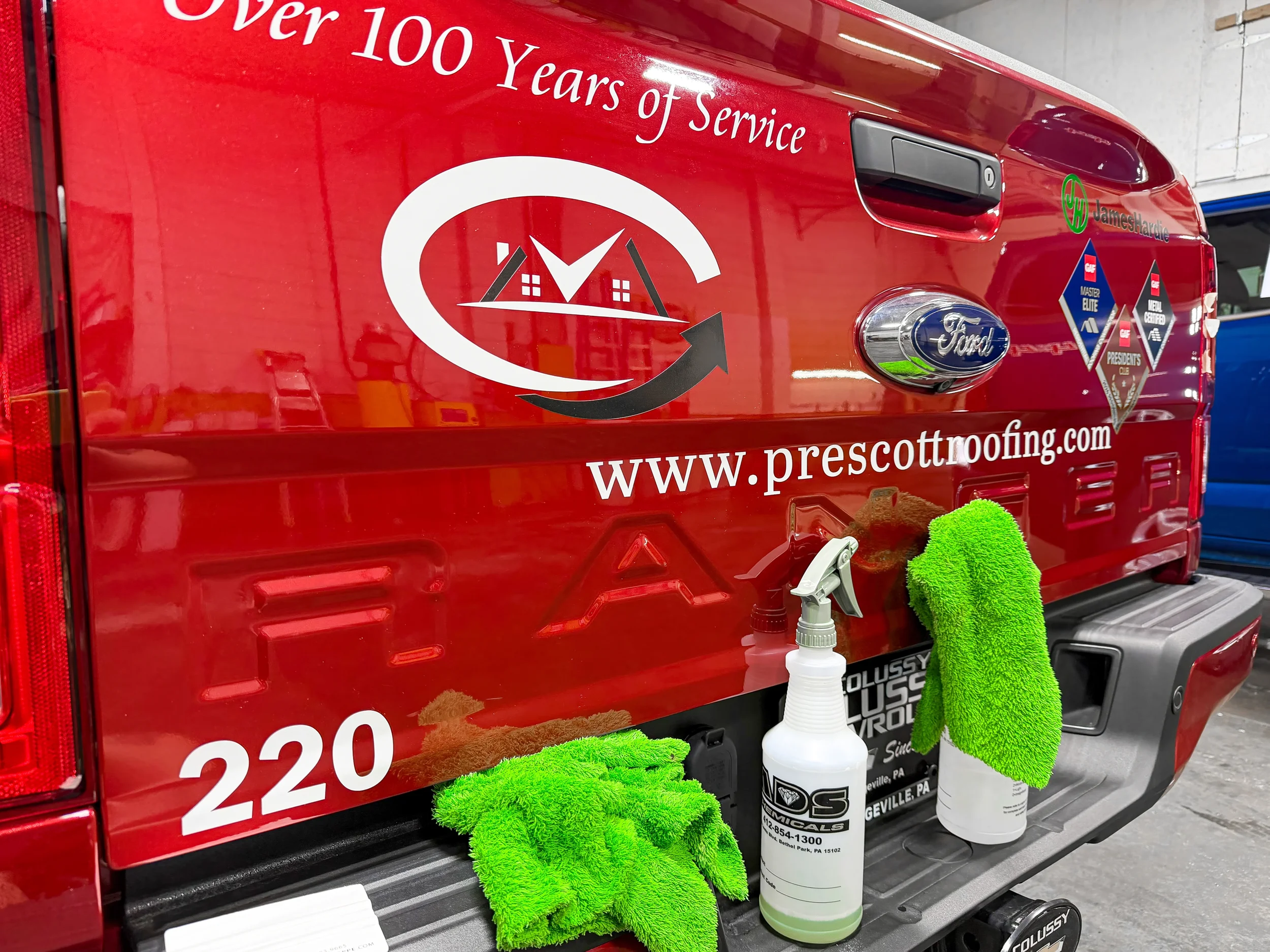 Vinyl Vehicle Graphics