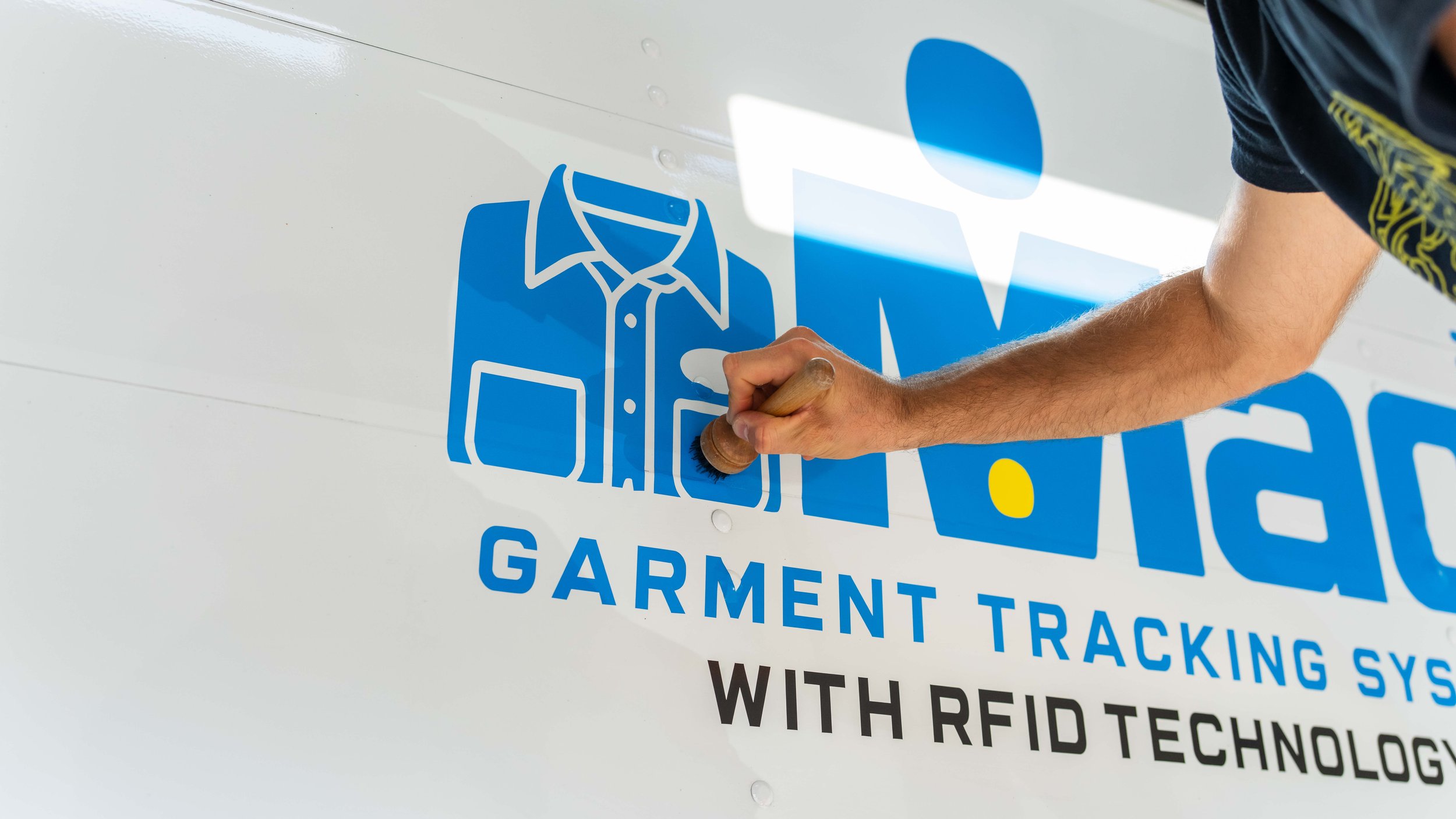 Vinyl Vehicle Graphics
