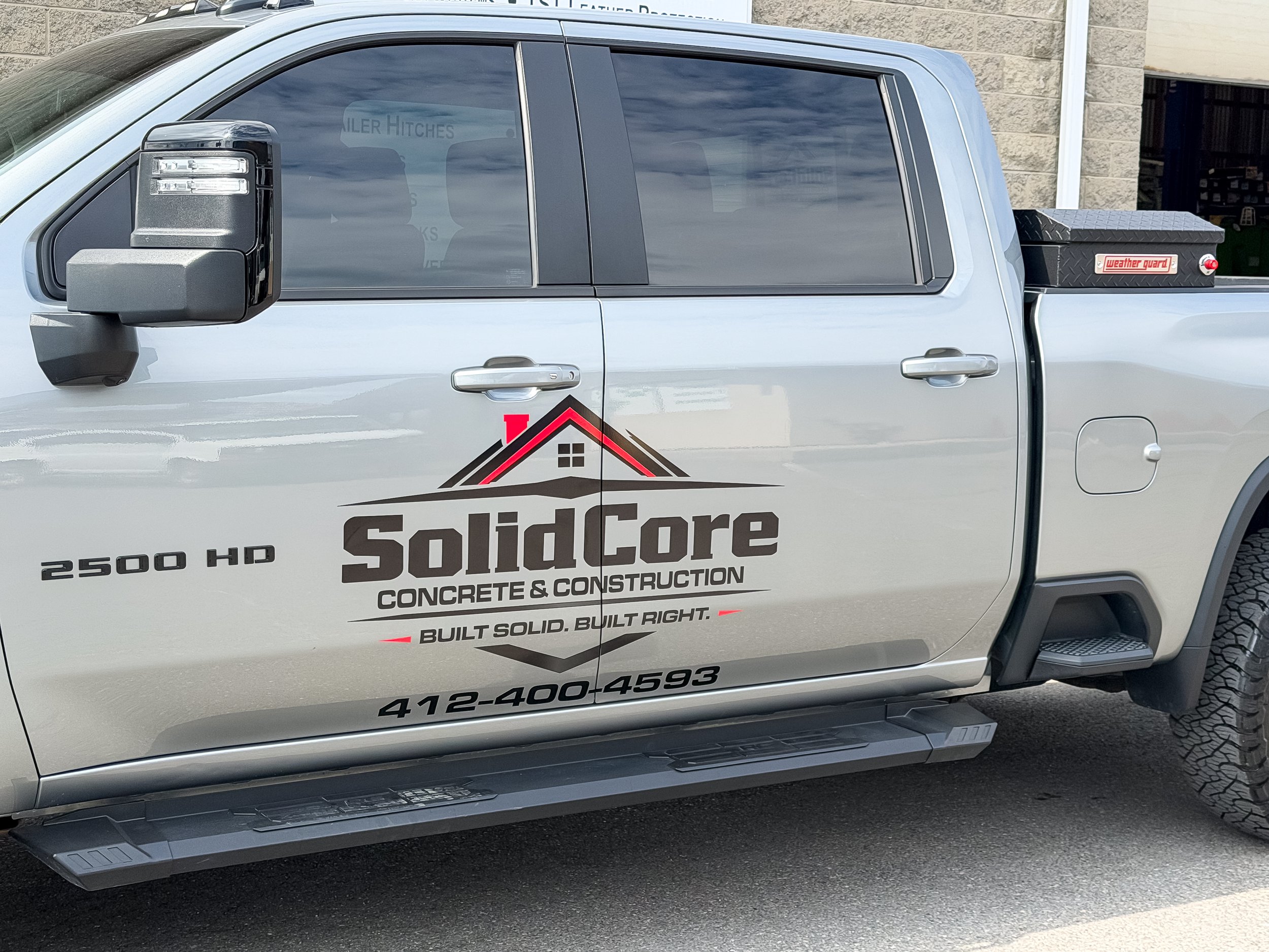xtreme-car-truck-accessories-vinyl-graphics-lettering-chevy-silverado-2500hd-bridgeville-pa-1.jpg