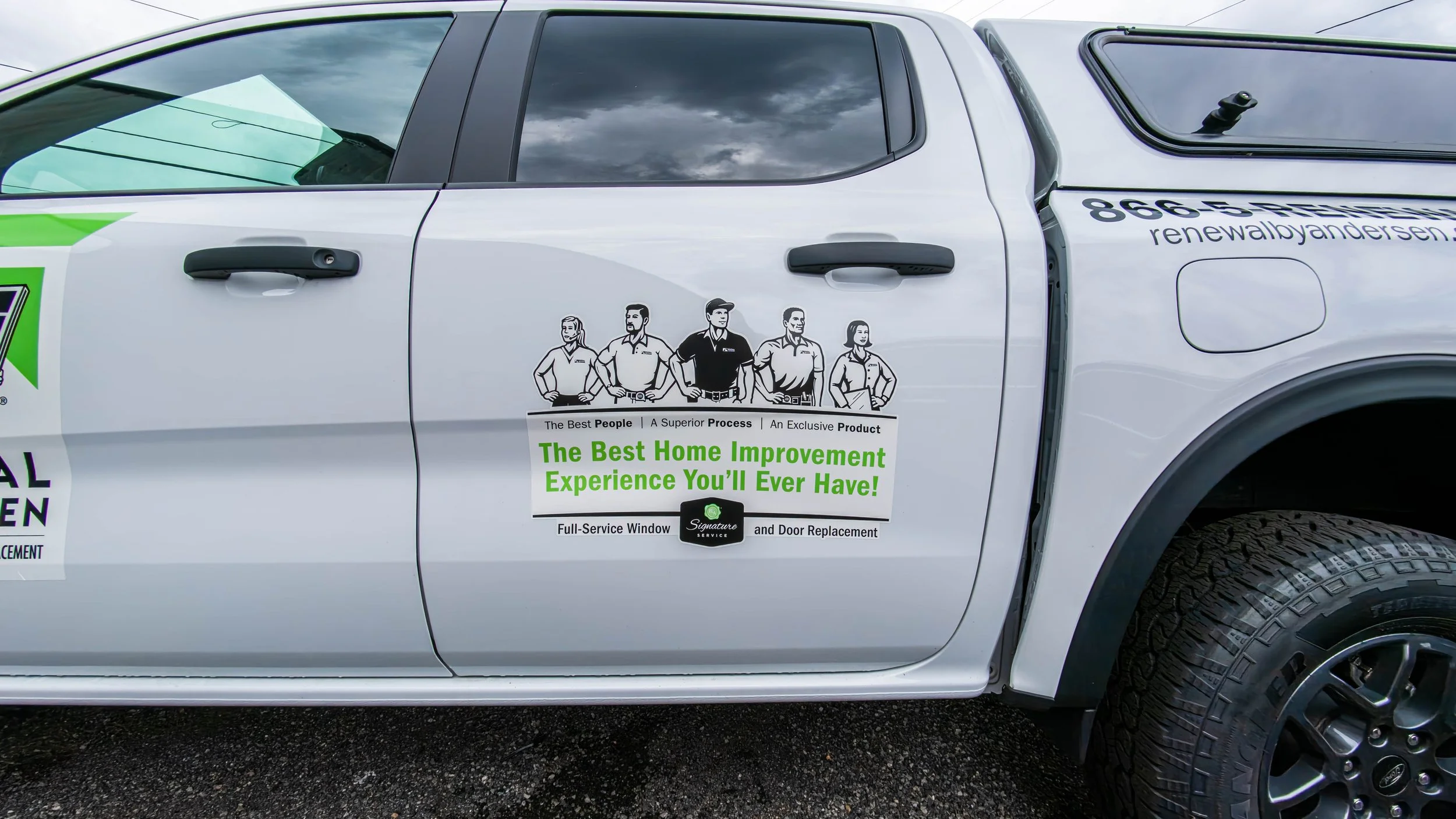 Xtreme-Vinyl-Graphics-Vehicle-Wrap-2026-toyota-rav4-pittsburgh-pennsylvania-4.jpg