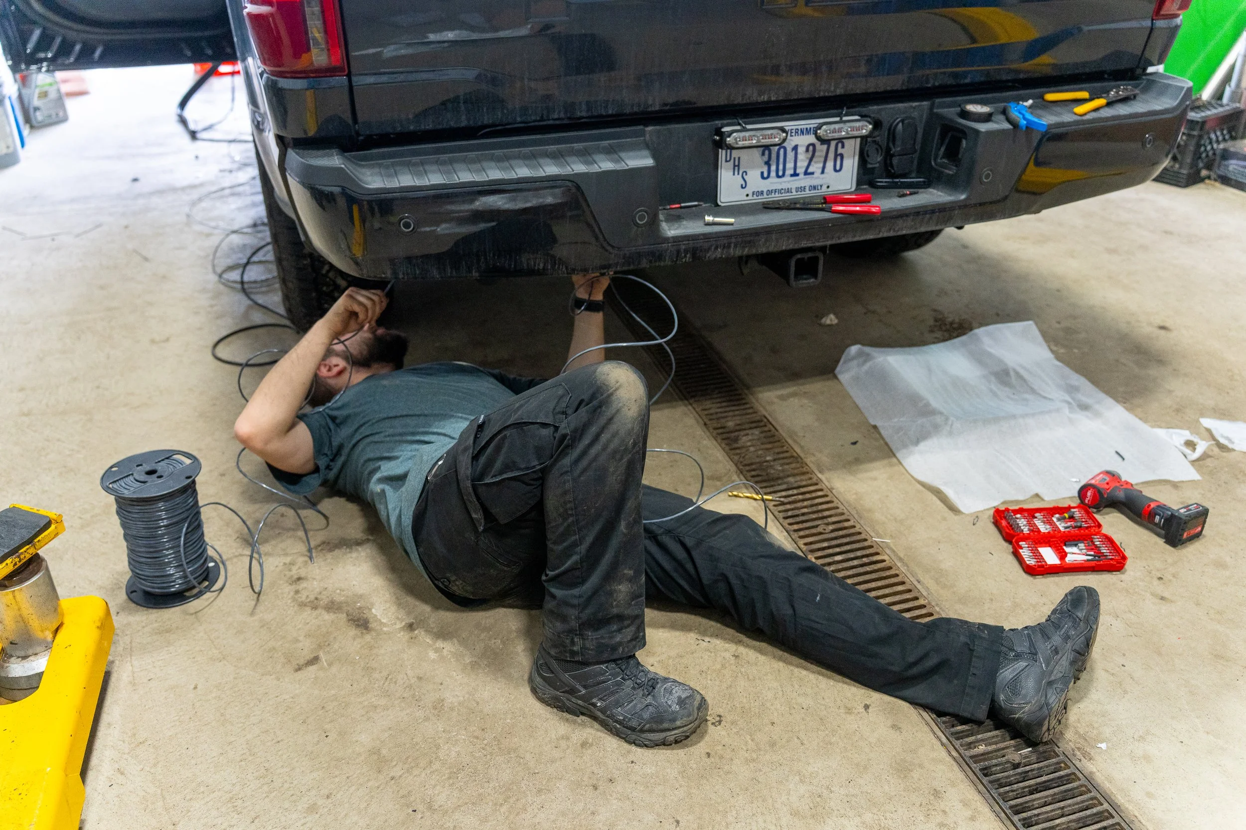 xtreme-car-truck-accessories-strobe-light-installation-bridgeville-pa32.jpg