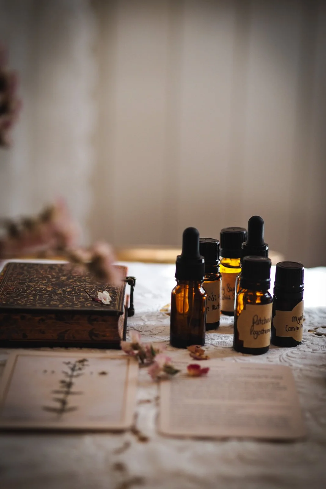 CLINICAL AROMATHERAPY