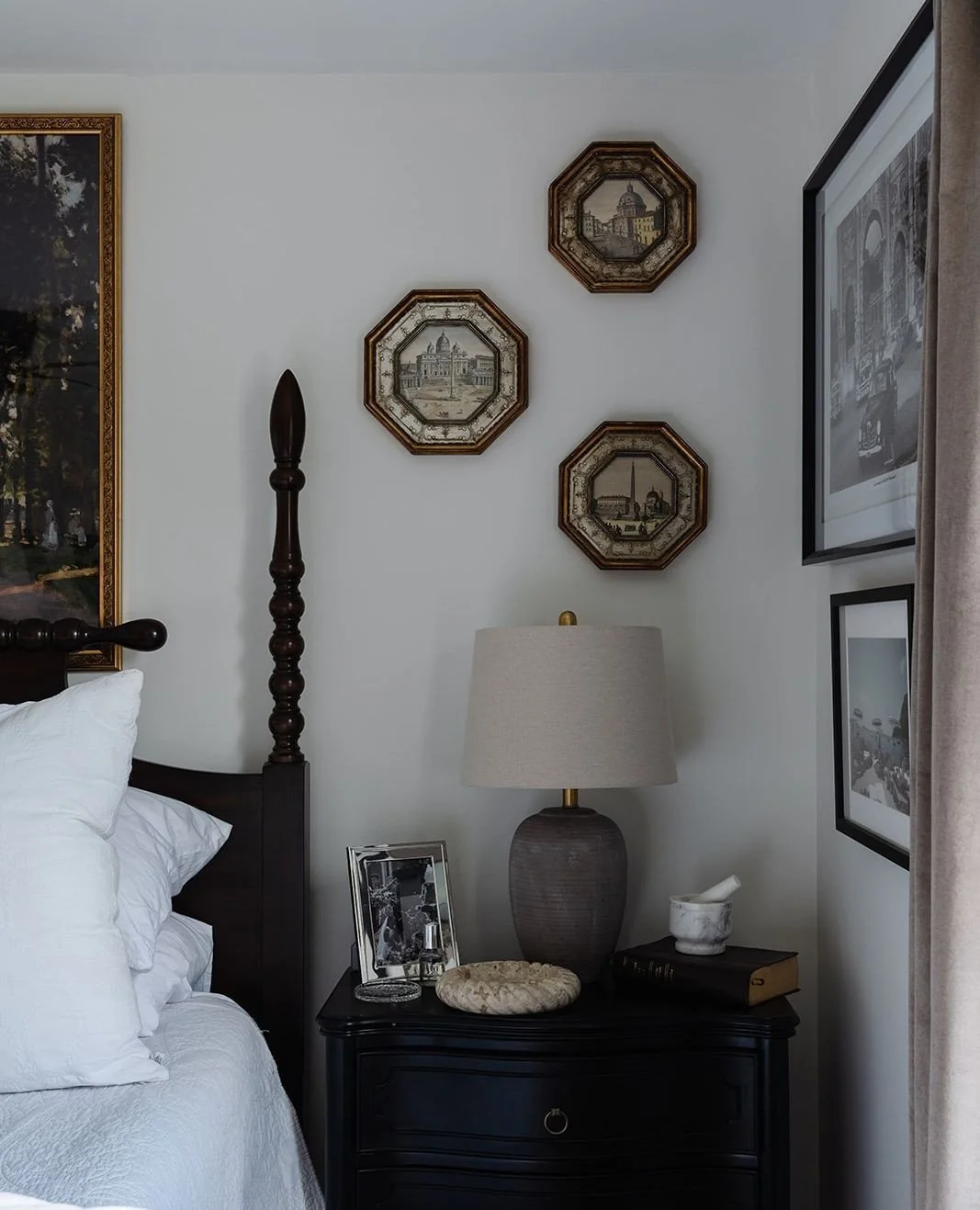 Designer Tip: lighting can completely transform a room.⁠
⁠
Think beyond overhead fixtures and layer in sconces, lamps, and statement pendants to create warmth, depth, and dimension.