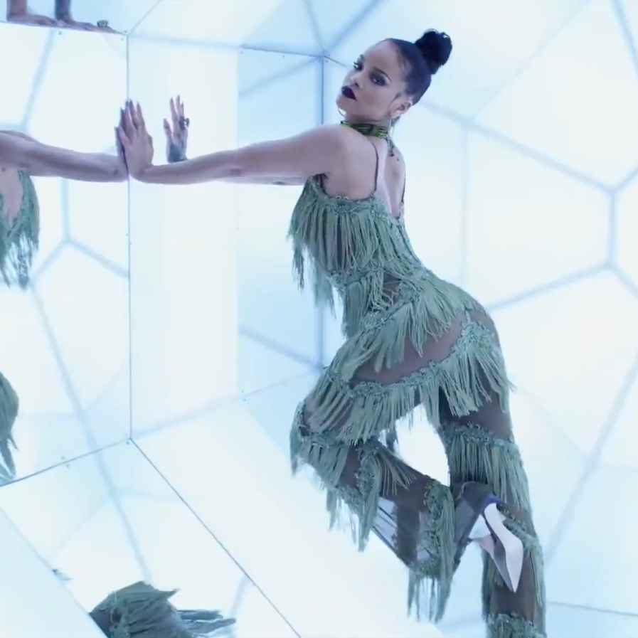 MARC JACOBS x MTV VMA