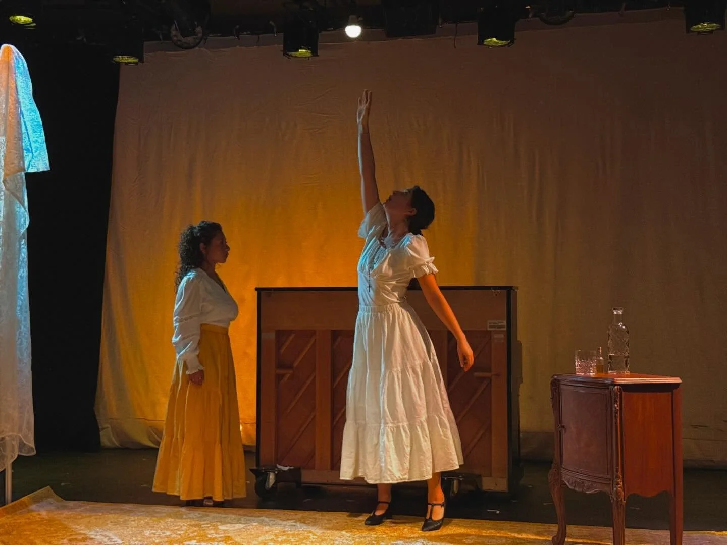 The Yellow Wallpaper by Charlotte Perkins Gilman 

Short story adapted for the stage with @arwenariette @maggiebethb &amp; @charlesheinbaugh - lucky me.

Endless thanks to everyone who worked so hard to bring this story to life. 💛

Photos by @rjbfra