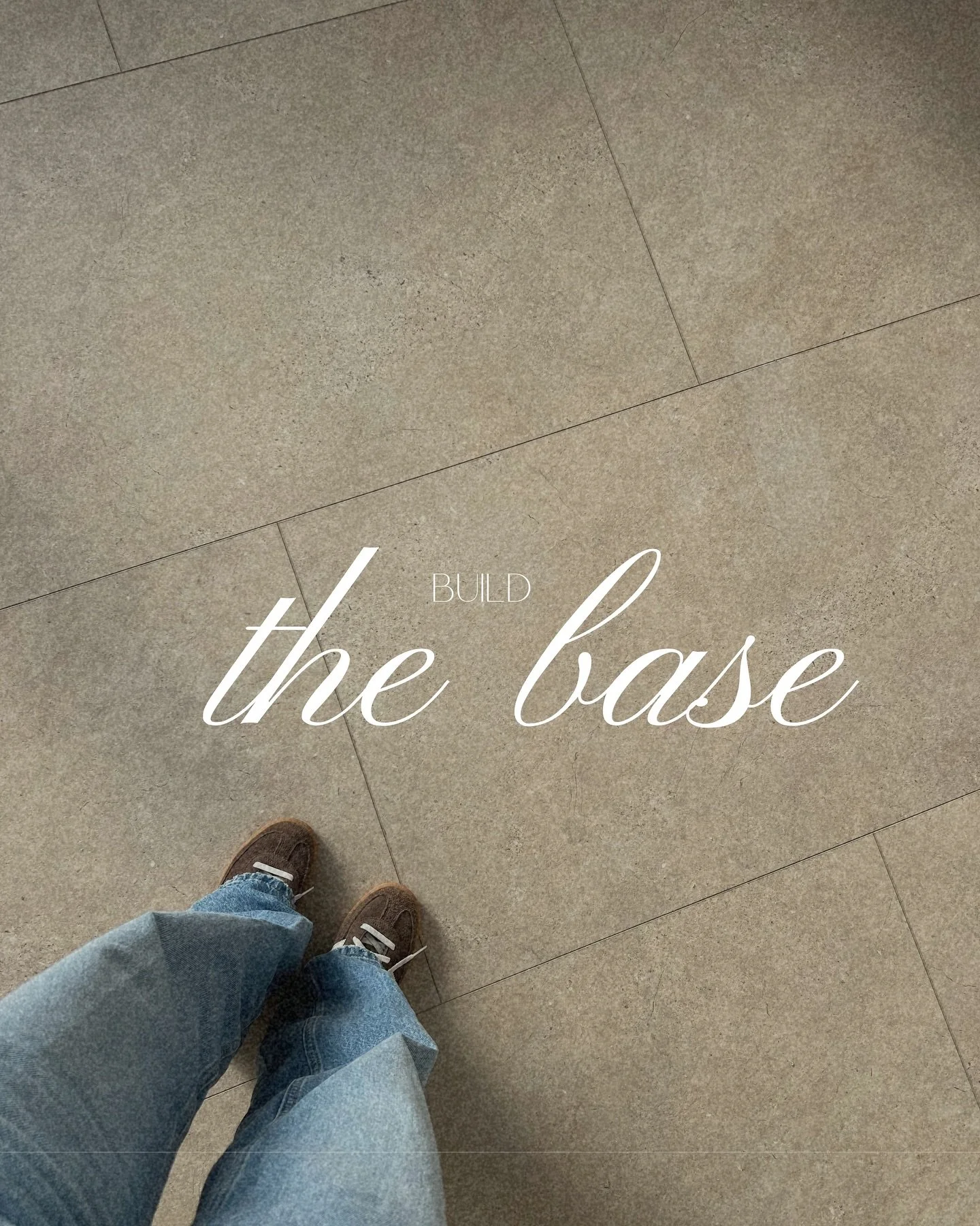 We rebuild the floor so this place could finally match the vision in my head 🥰🙏🏼

It&rsquo;s only one part of the process, but it already changes the whole energy of the studio ✨

#omorfia_pmu #studiobuild #beautystudiodesign #comingsoon