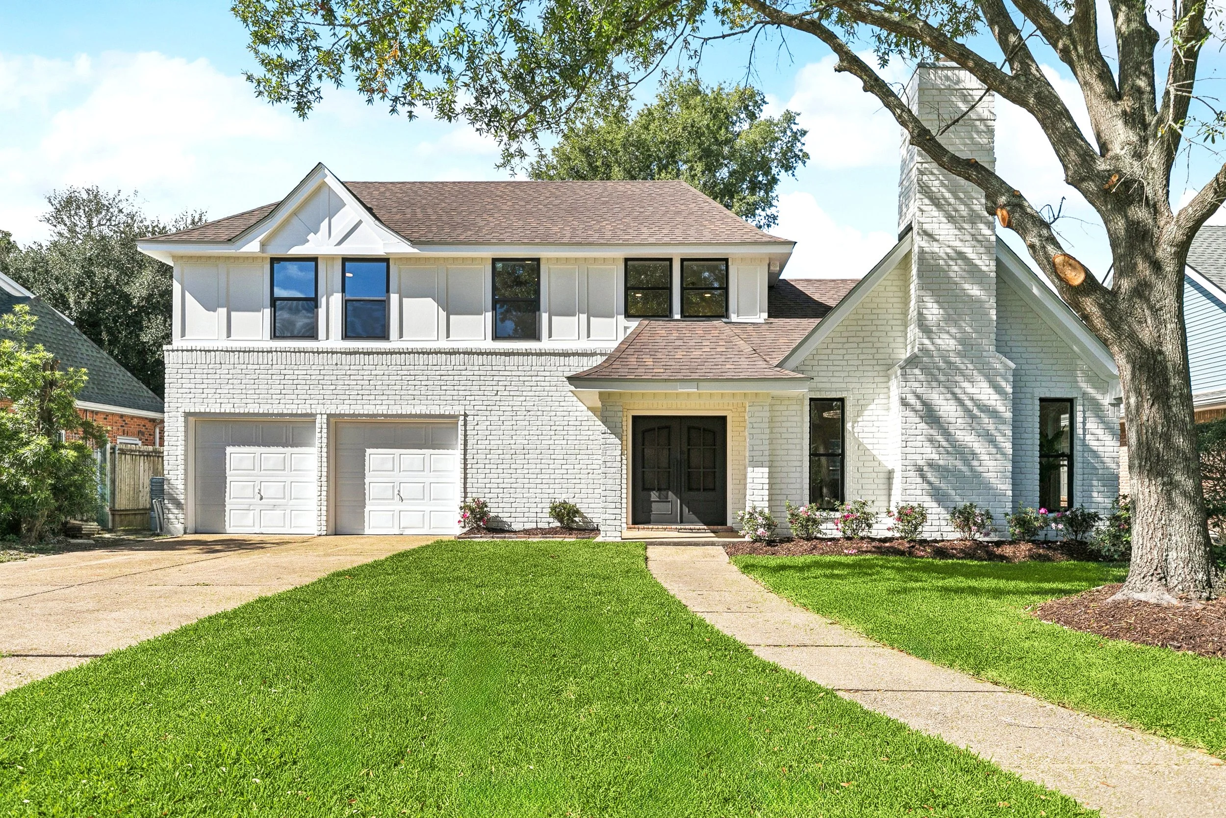 Luxury listing in Chateau Estates in Kenner, LA, listed by Aimee (Amay) Curole, Broker/Owner, 23 Realty, Top Realtor in Metairie.