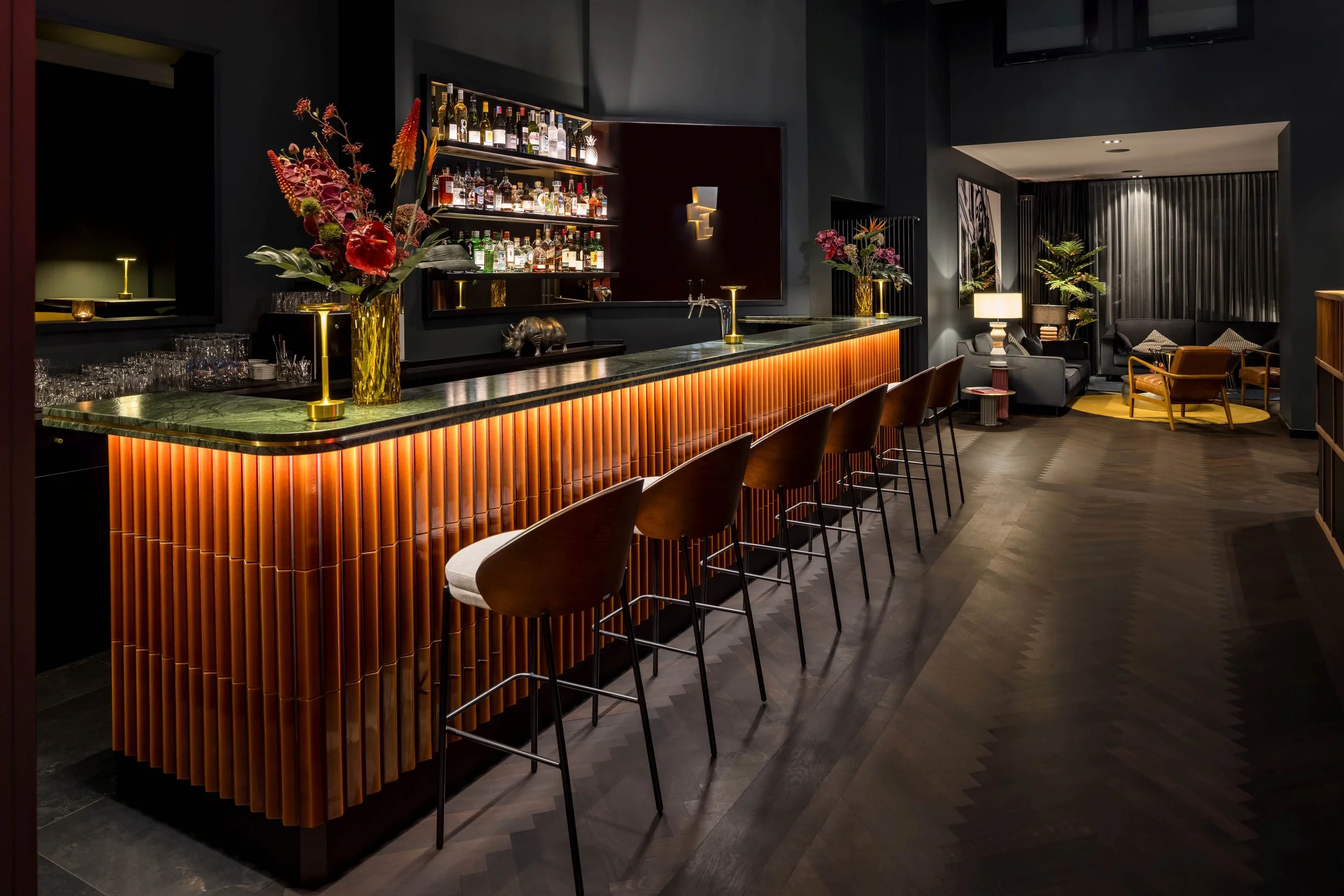 32-Hotel-AMANO-Düsseldorf-bar-Jens Bösenberg.jpg