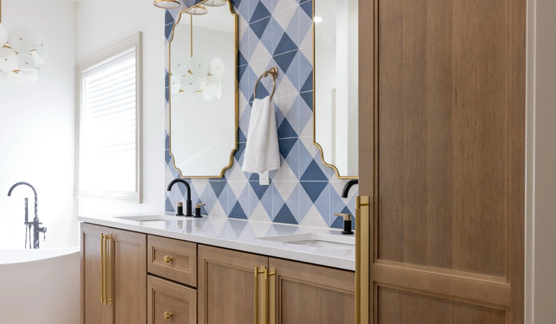 Screenshot 2025-11-05 112515.jpg