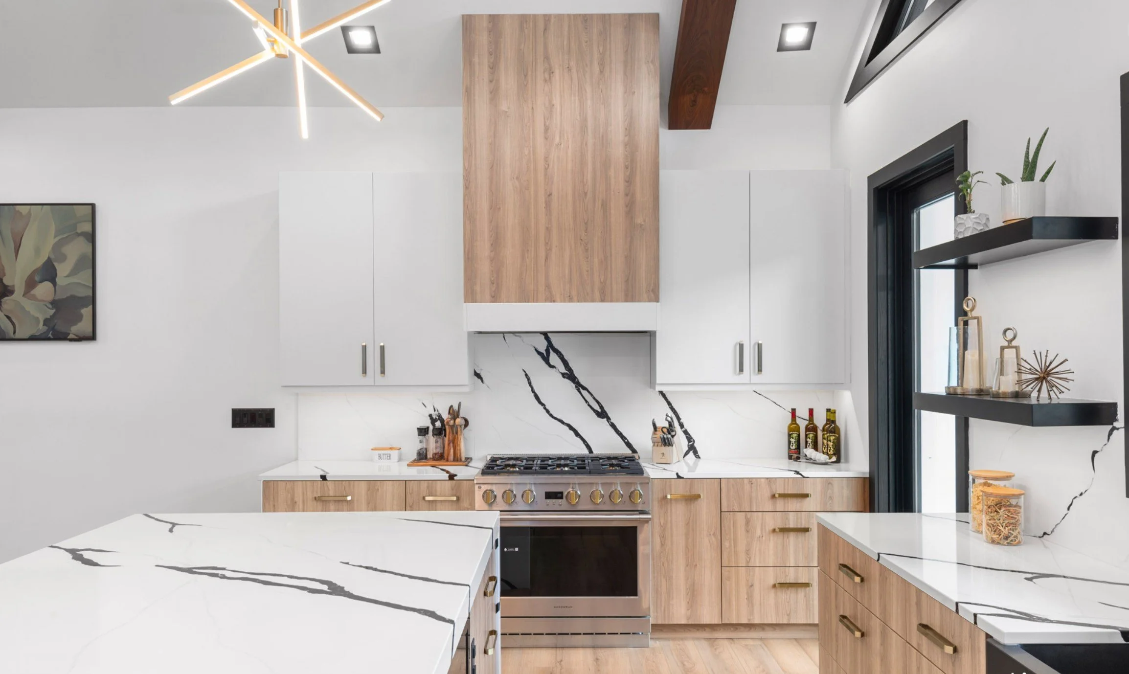 Contemporary Kitchen Remodel by Kitchen Advantage — Project 1 project photo