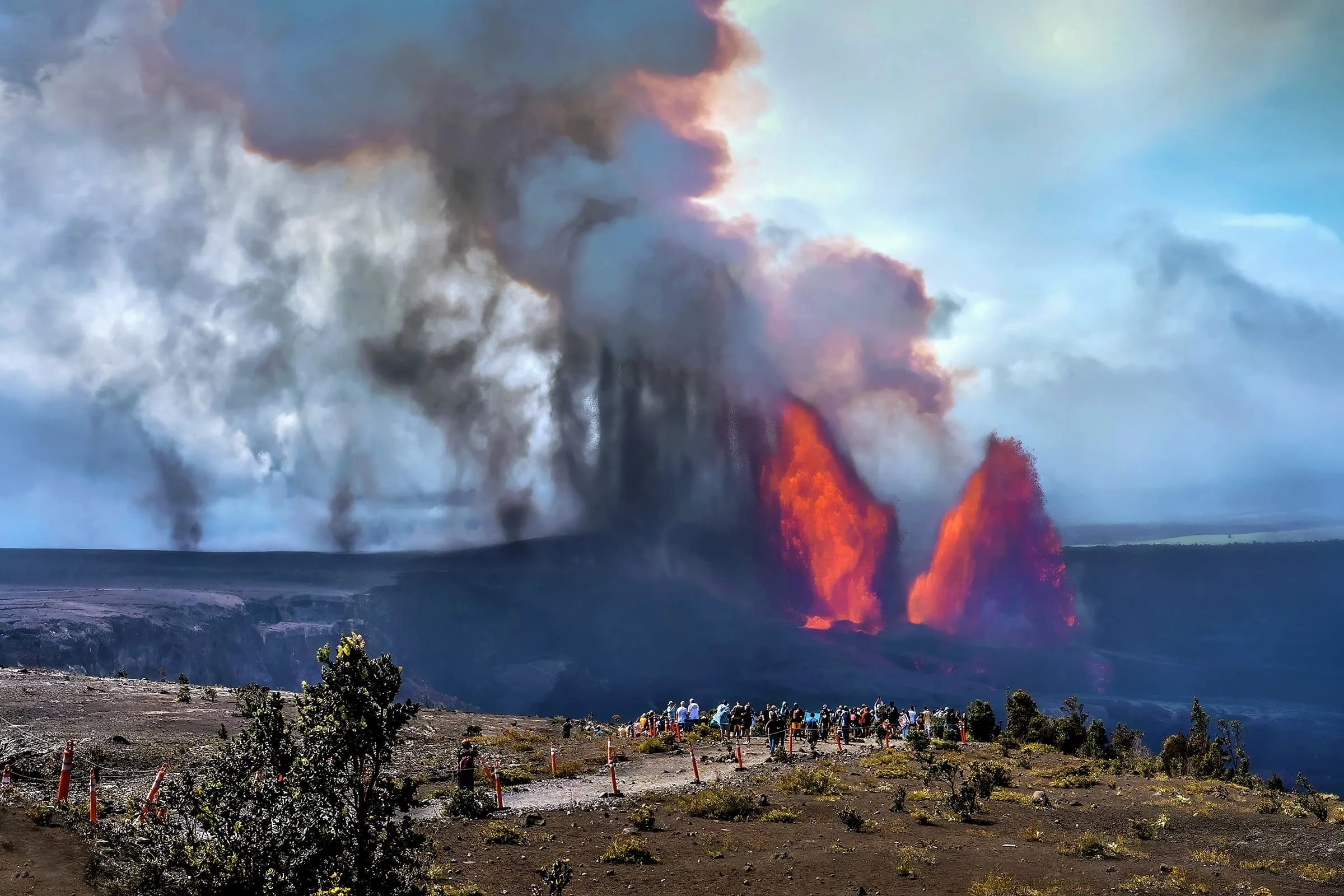 Episode 36 of eruption in Halema'uma'u on November 9, 2025