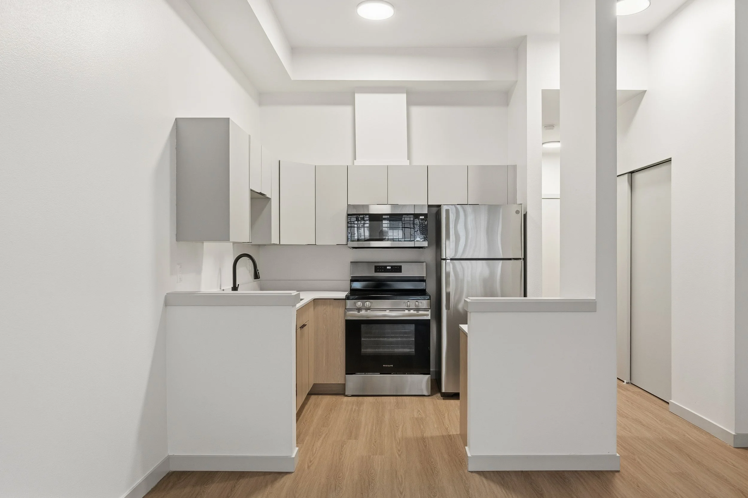 74-103 Vine St 101,102,107-41.jpg