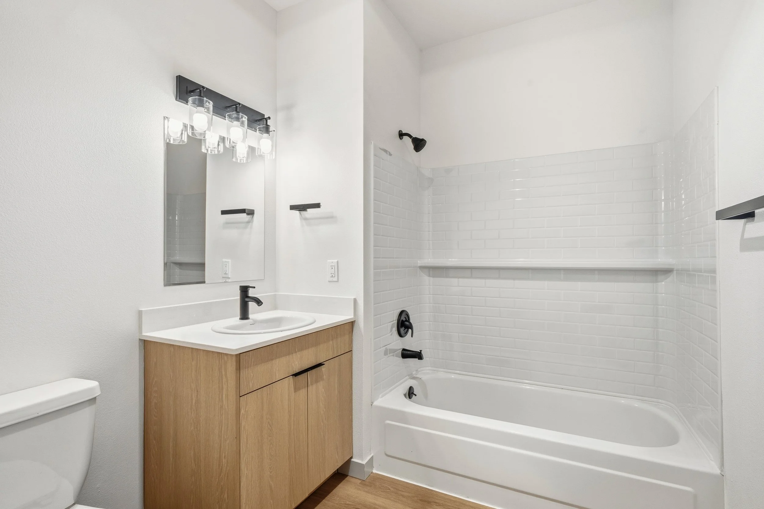 69-103 Vine St 101,102,107-36.jpg