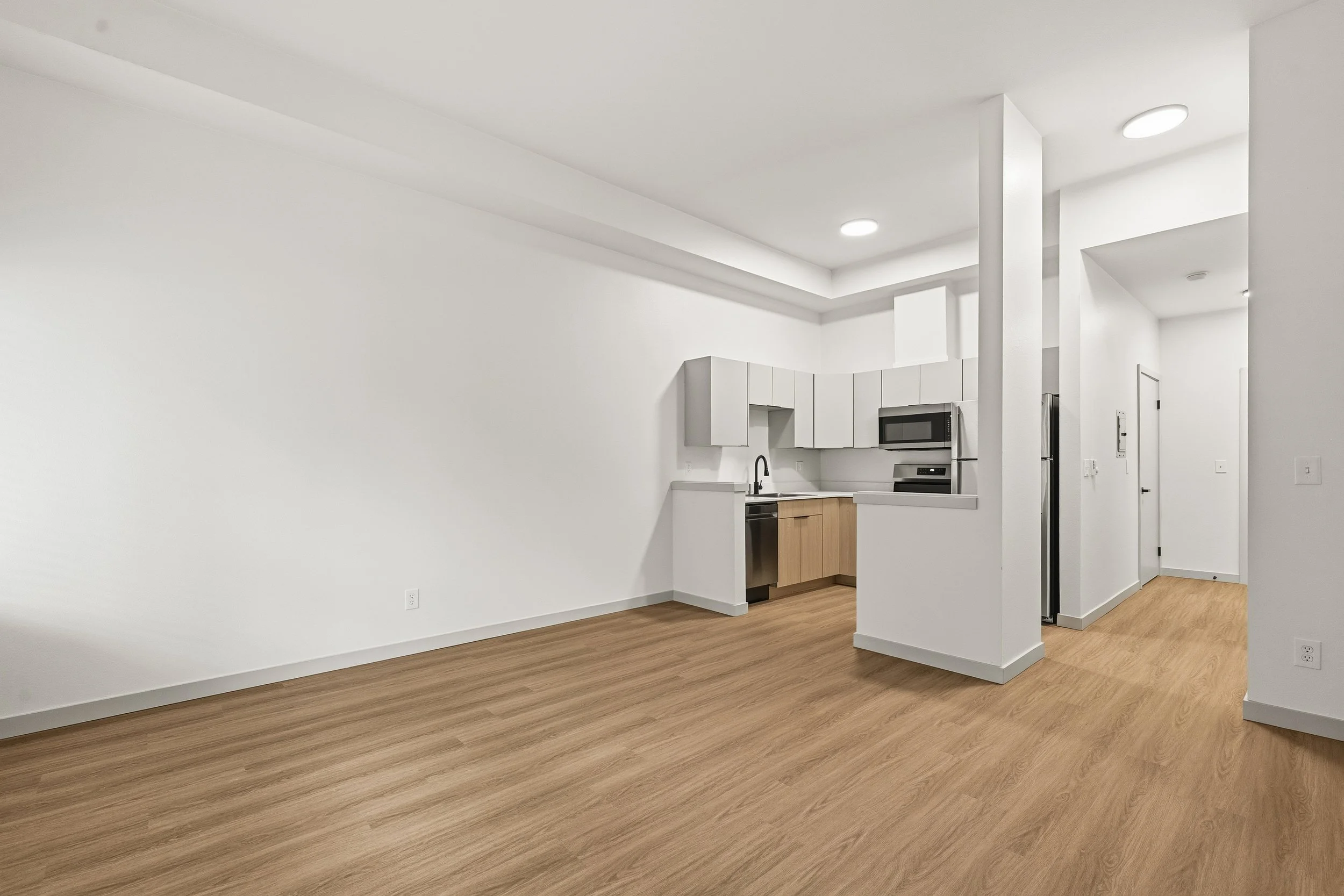 78-103 Vine St 101,102,107-45.jpg