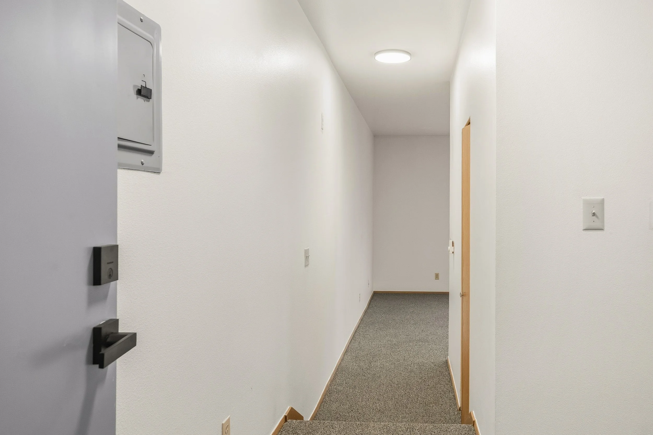 18-103 Vine St- 202,207,208-18.jpg