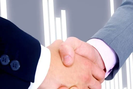 Selecting the Right Business Broker