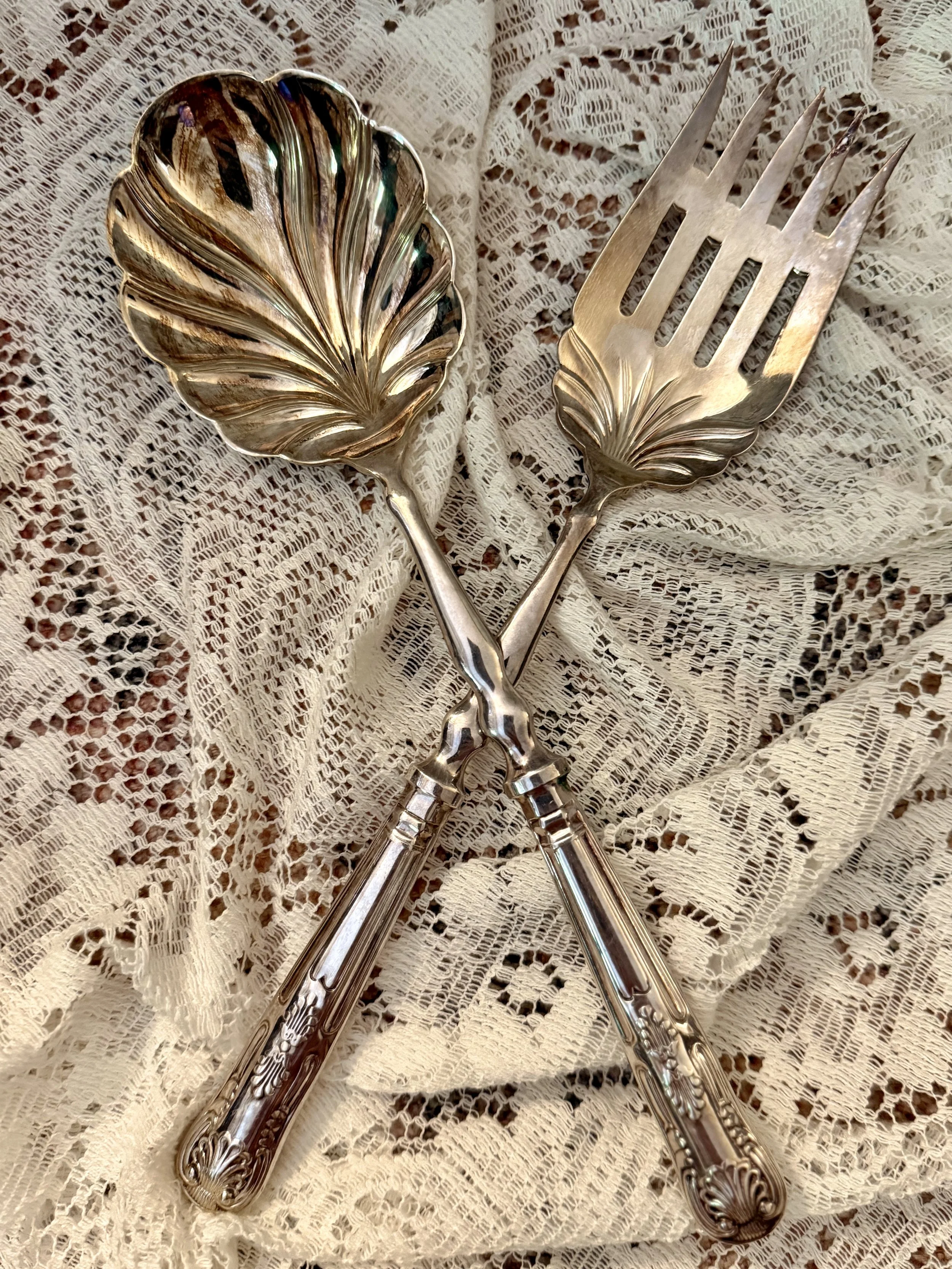 English Sheffield Shell Salad Servers