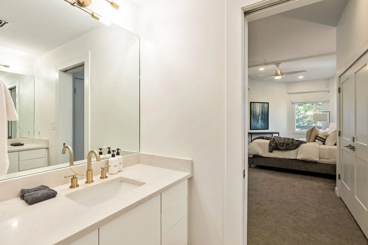 21 - 2510 Deer Valley Dr #C21.jpg