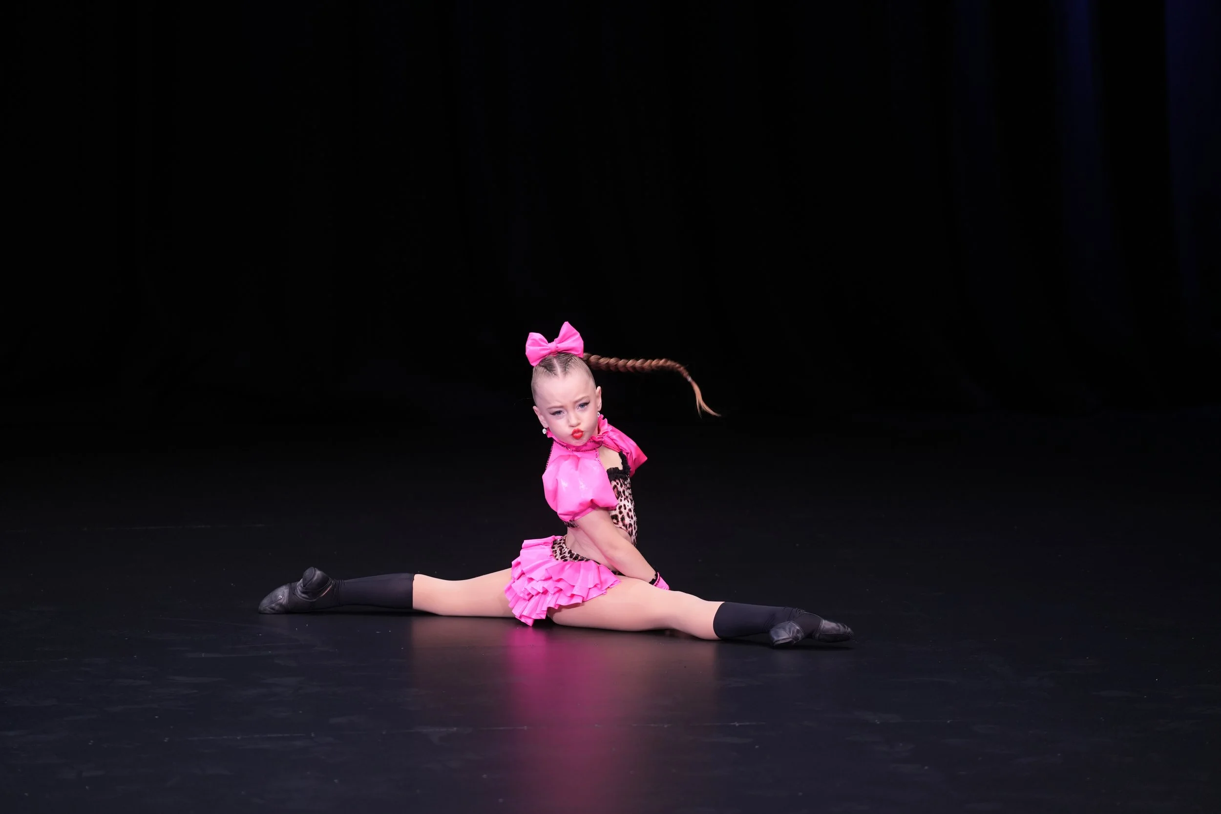 starbound-2025-solo-dance-performance-girl-jazz-pink-costume.JPG