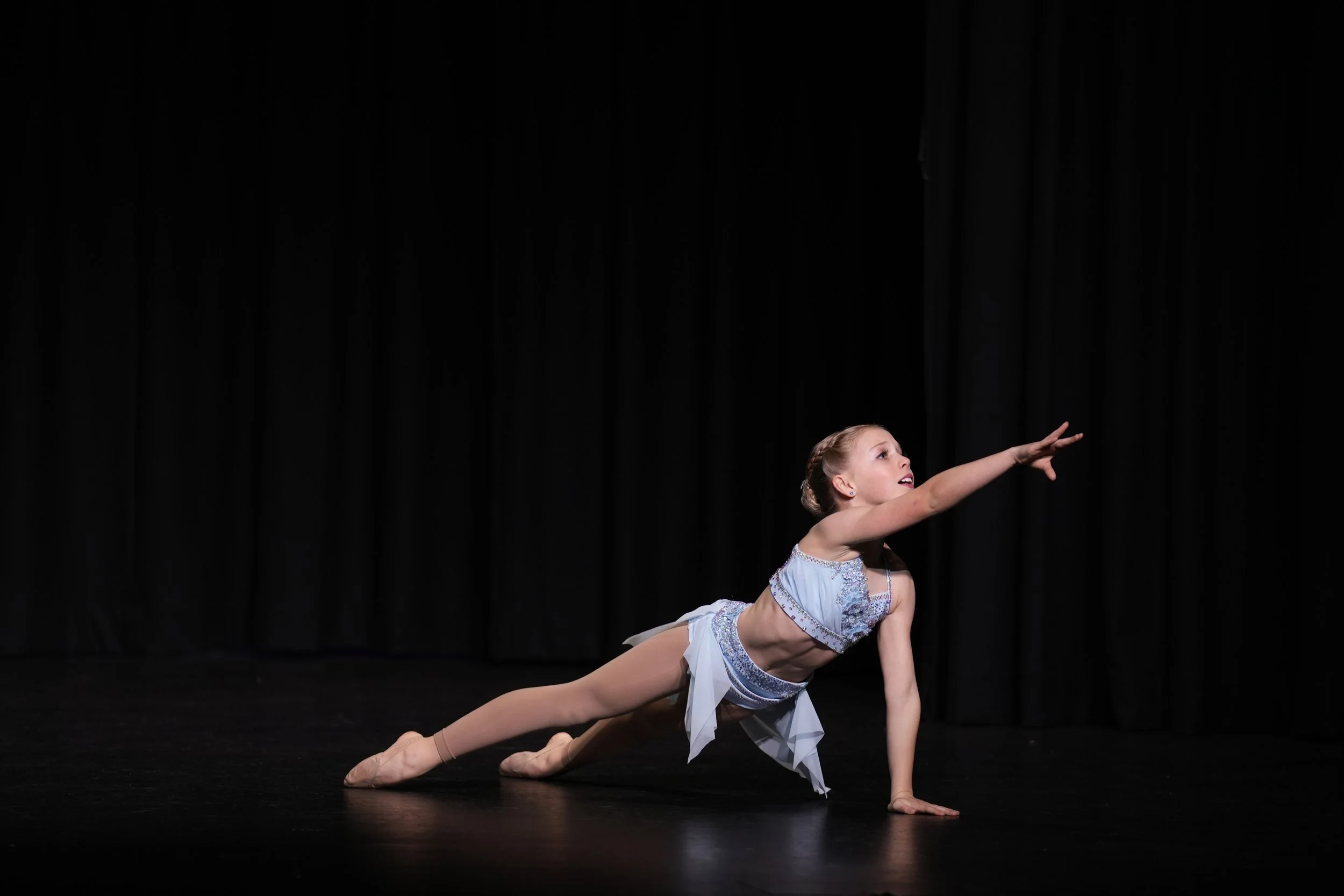 starbound-2026-solo-dance-performance-lyrical-stage.JPG