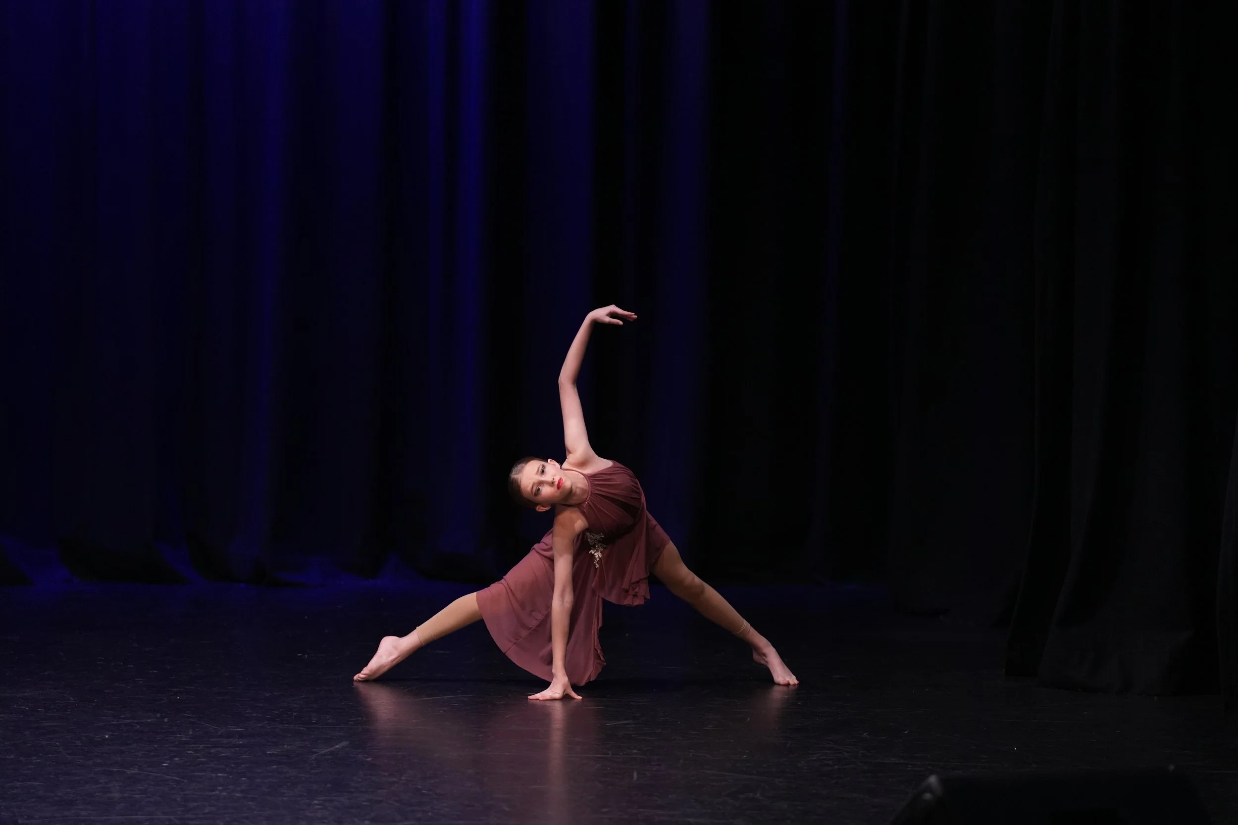 starbound-2025-solo-dance-performance-stage-lyrical.JPG