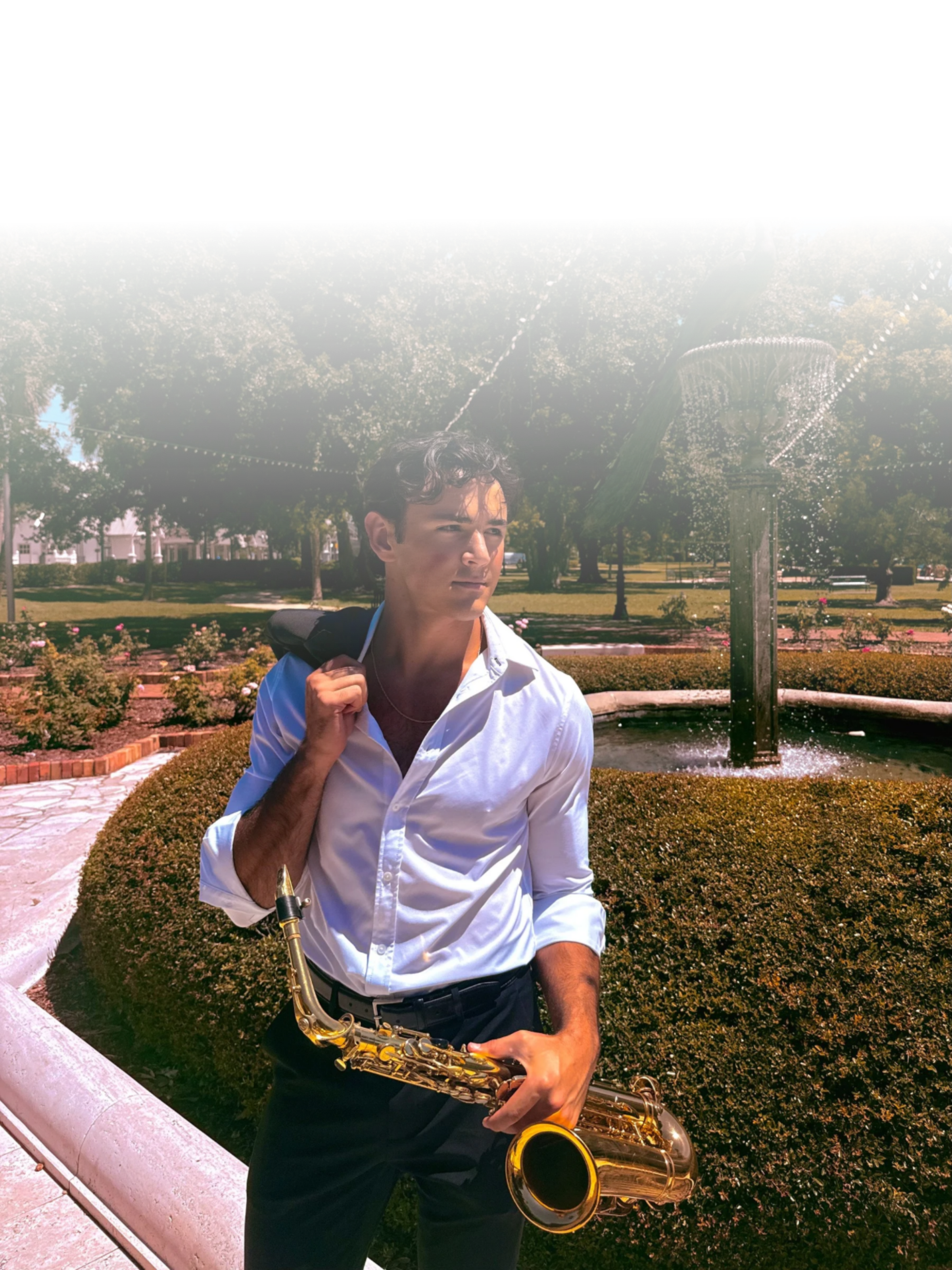 Live saxophone performance at an elegant outdoor wedding venue in Florida