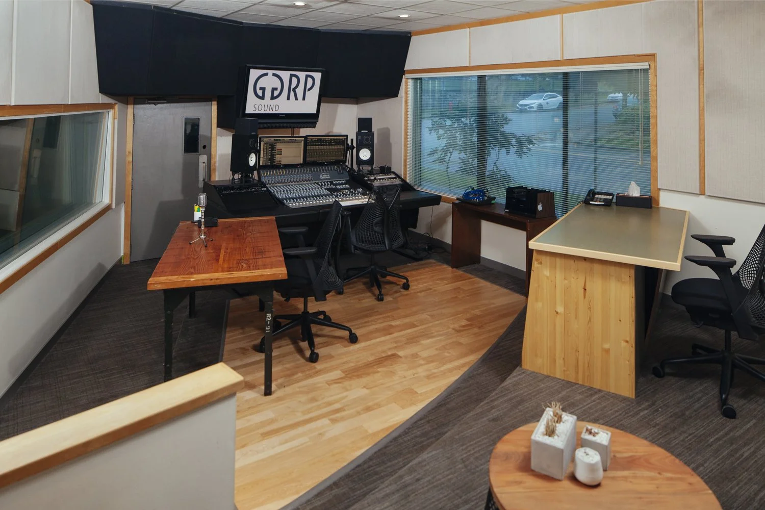 GGRP Sound Studio A - Control room