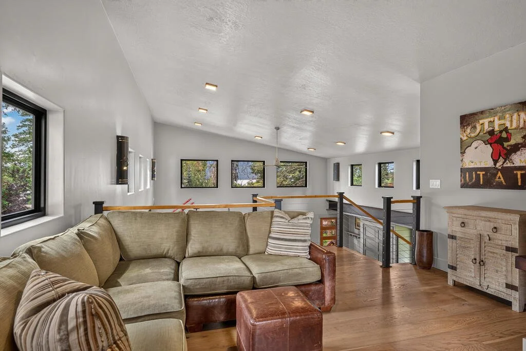 upstair living room.jpg